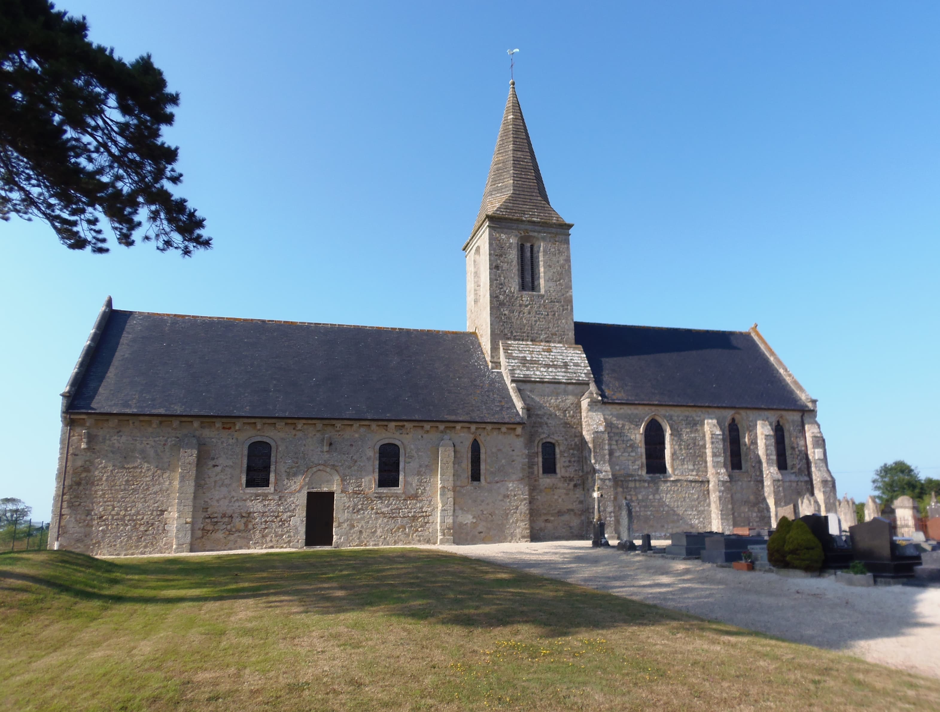 Église Saint-Pierre de Saint-Pierre-du-Mont
