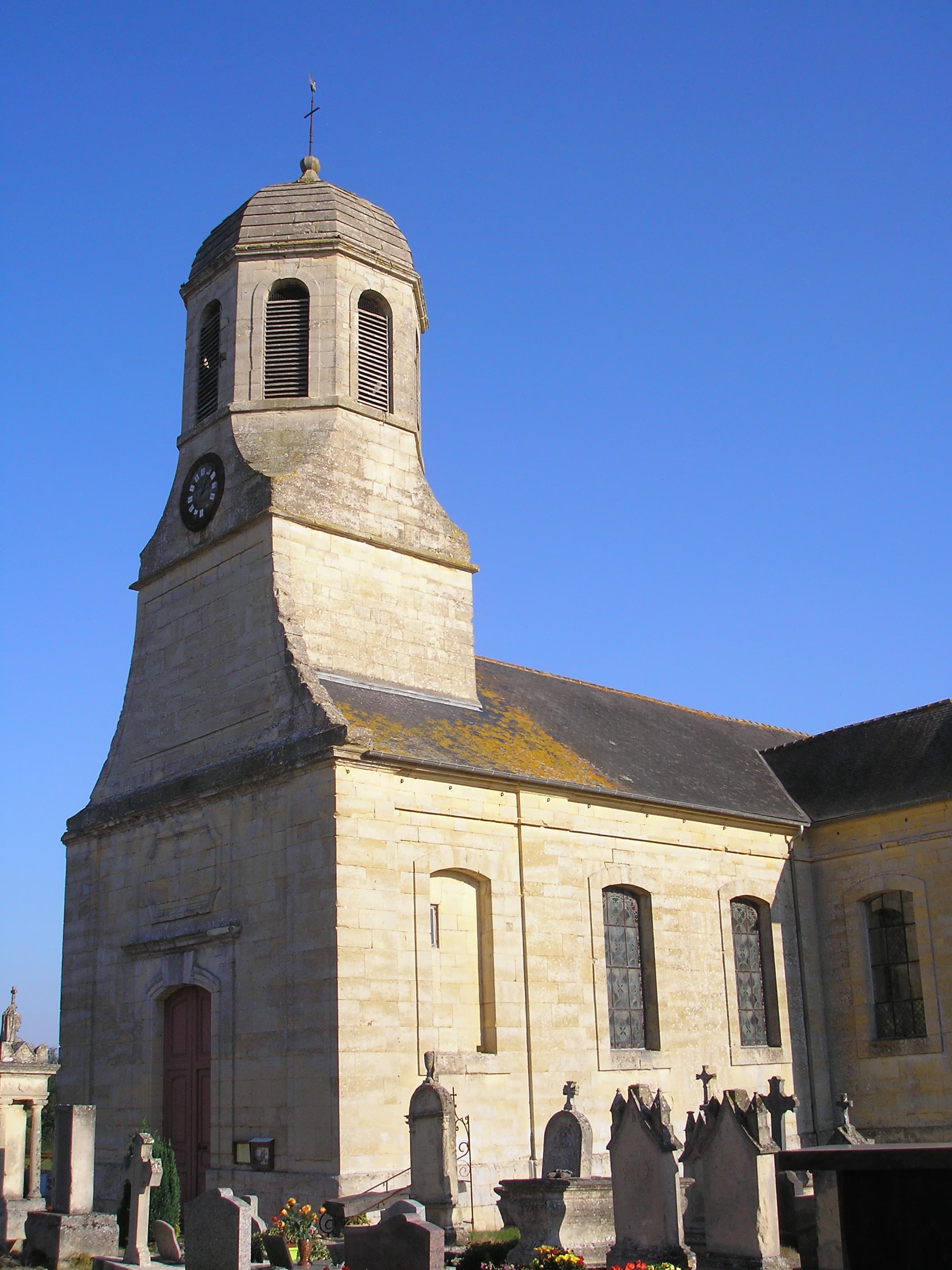 Église Sainte-Croix de Sainte-Croix-Grand-Tonne