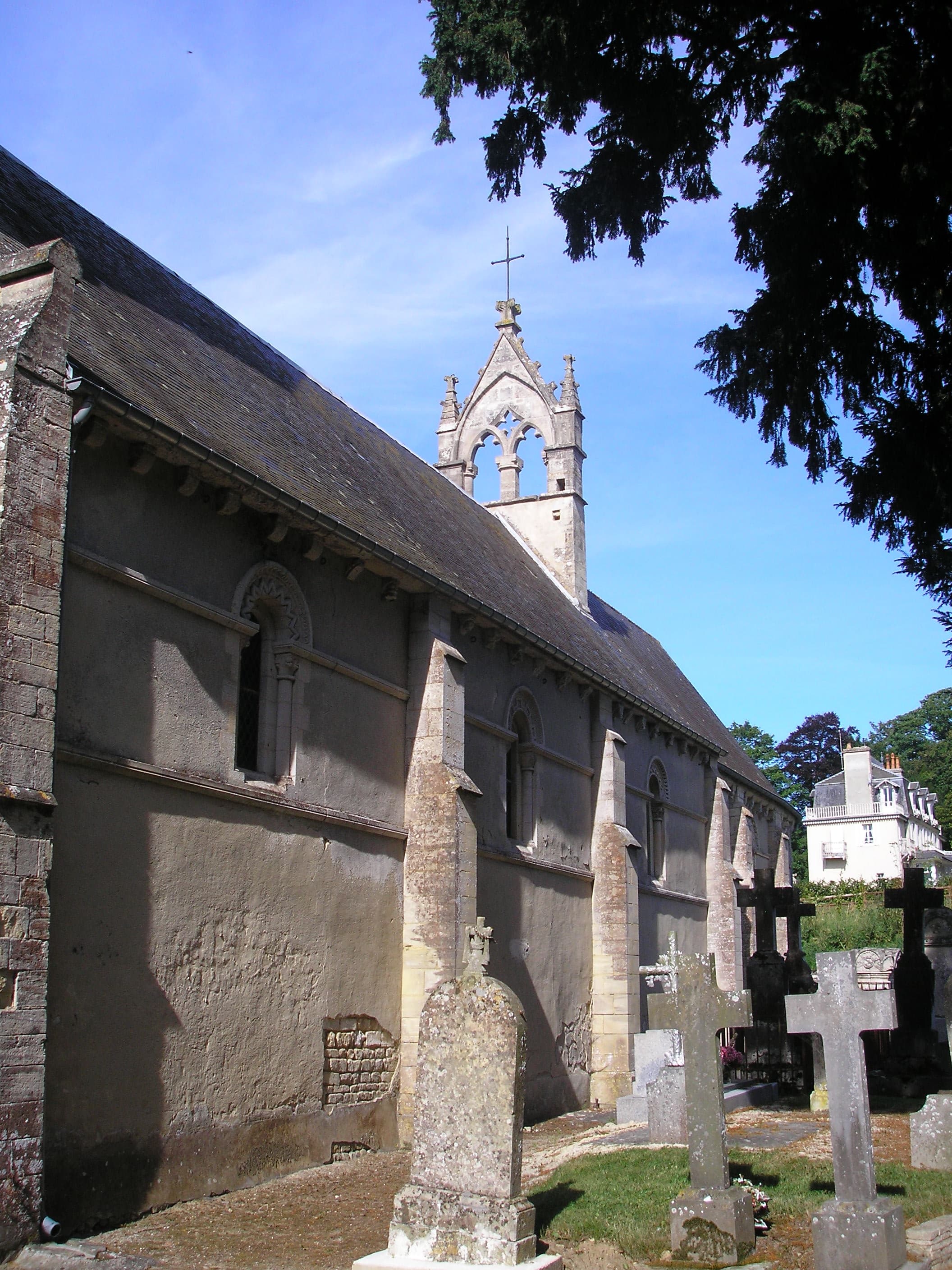 Église Notre-Dame-de-la-Nativité de Sully
