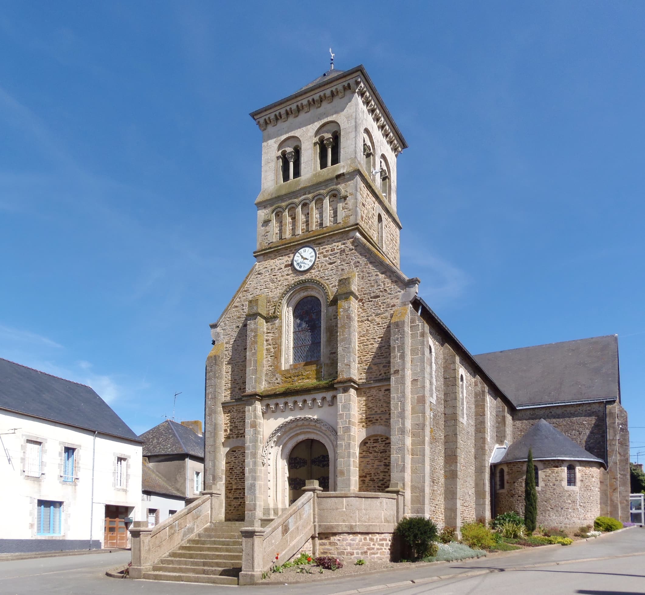 église Saint-Aubin de Saint-Aubin-du-Désert