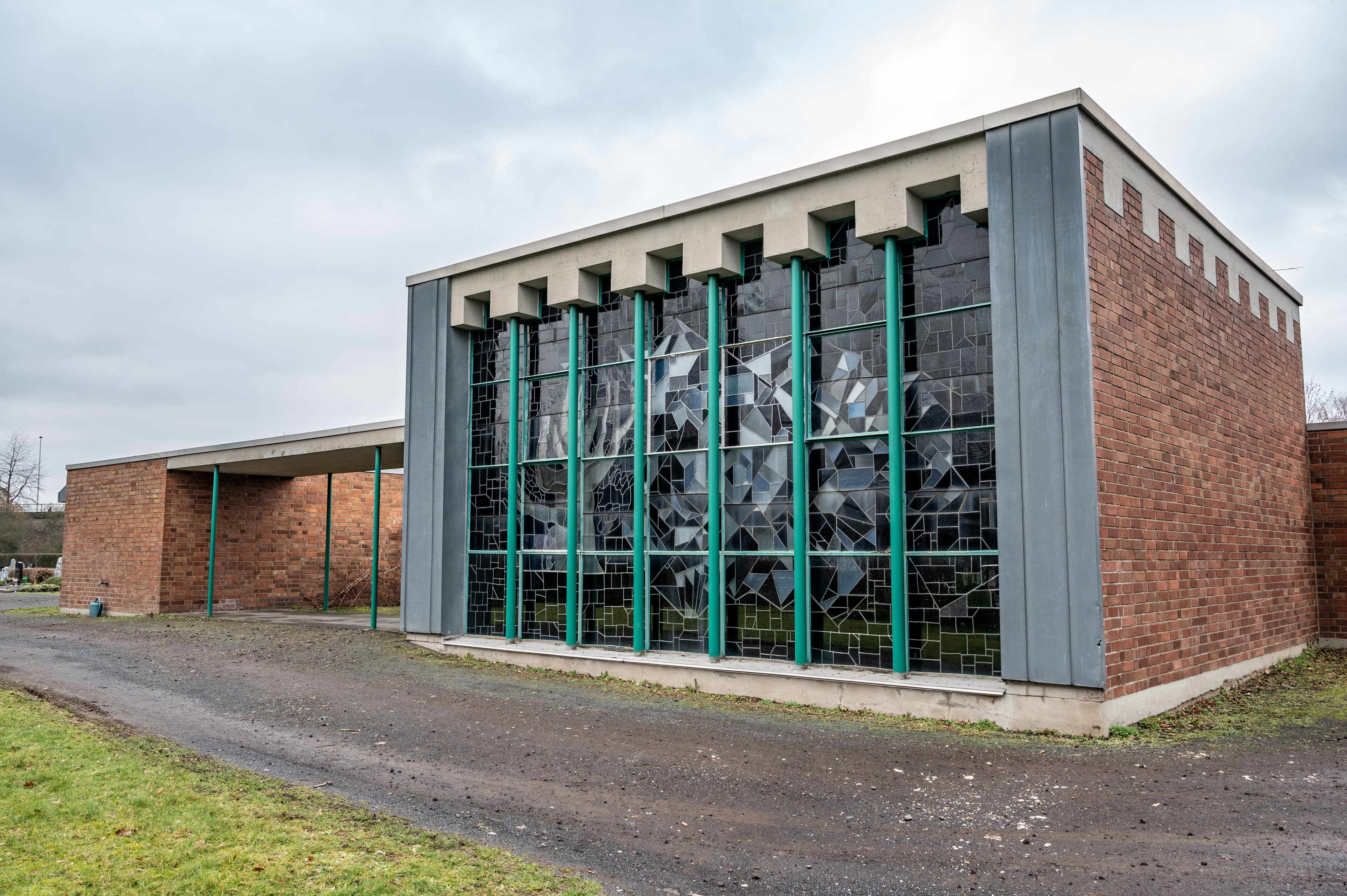 Dransdorf cemetery chapel