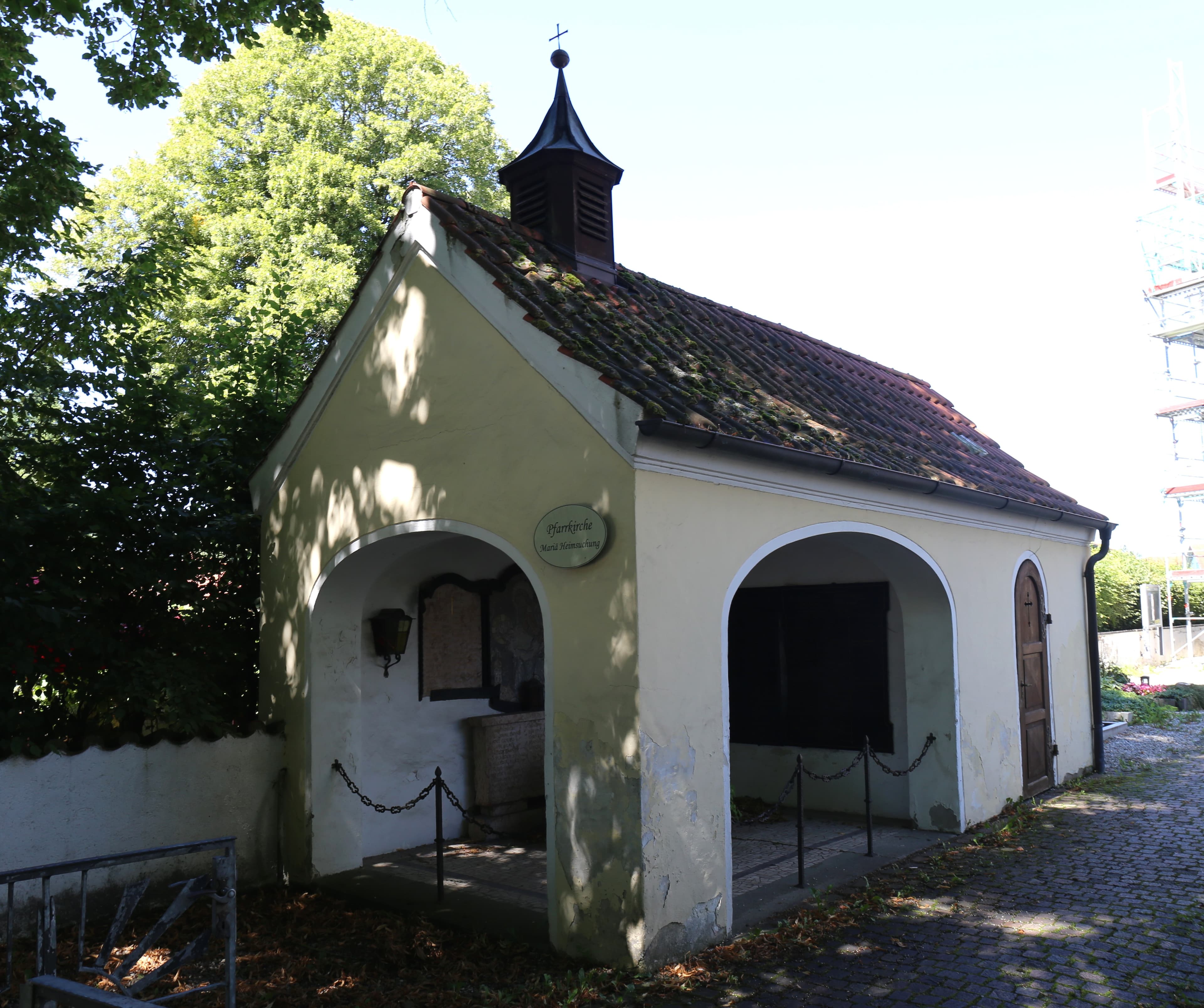 Forstinning cemetery chapel