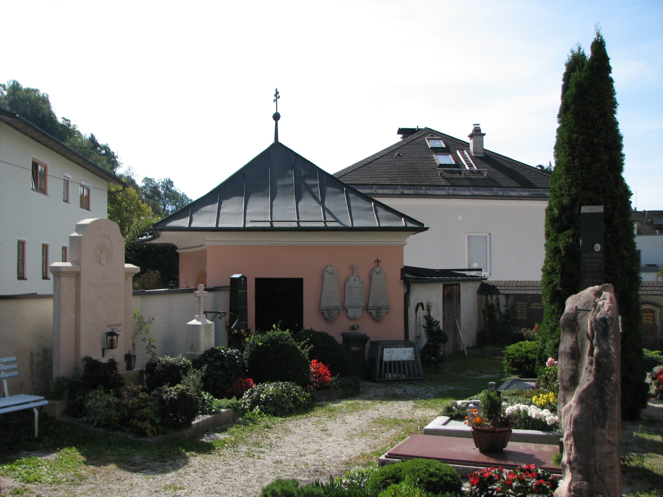 cemetery chapel Gnigl