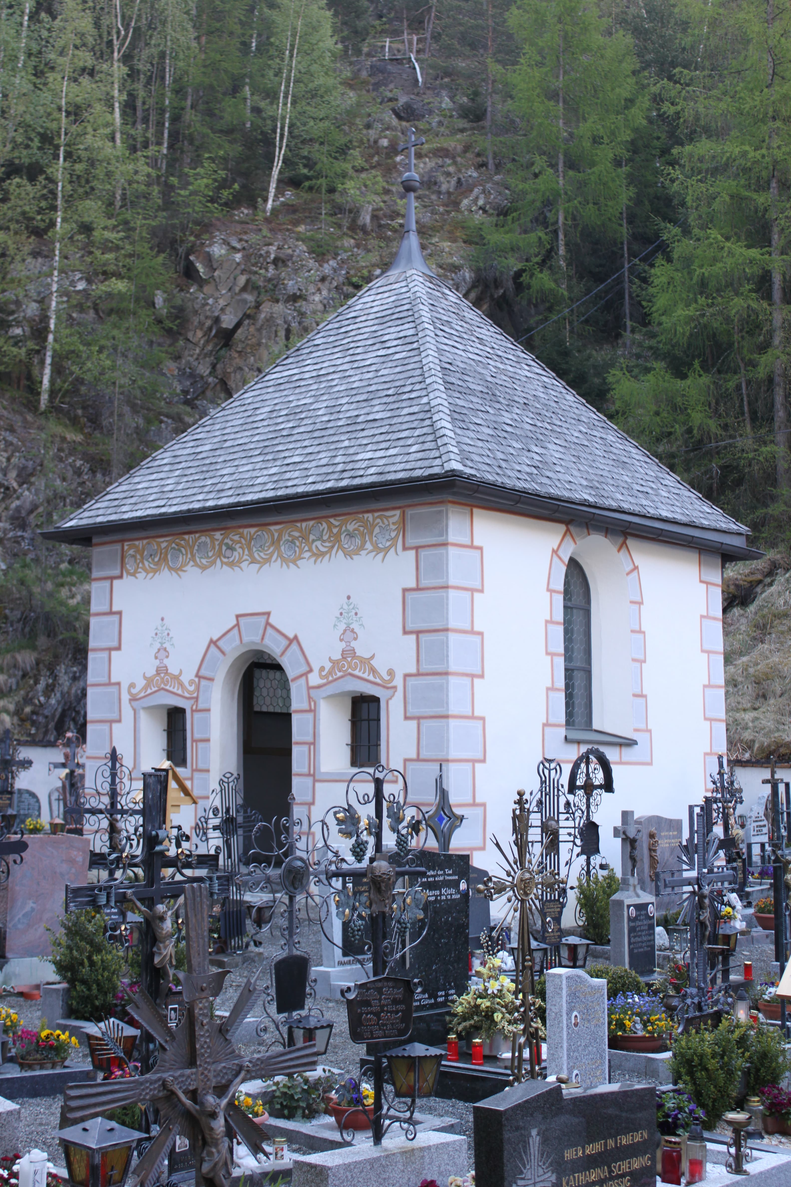 Friedhofskapelle Oberlängenfeld
