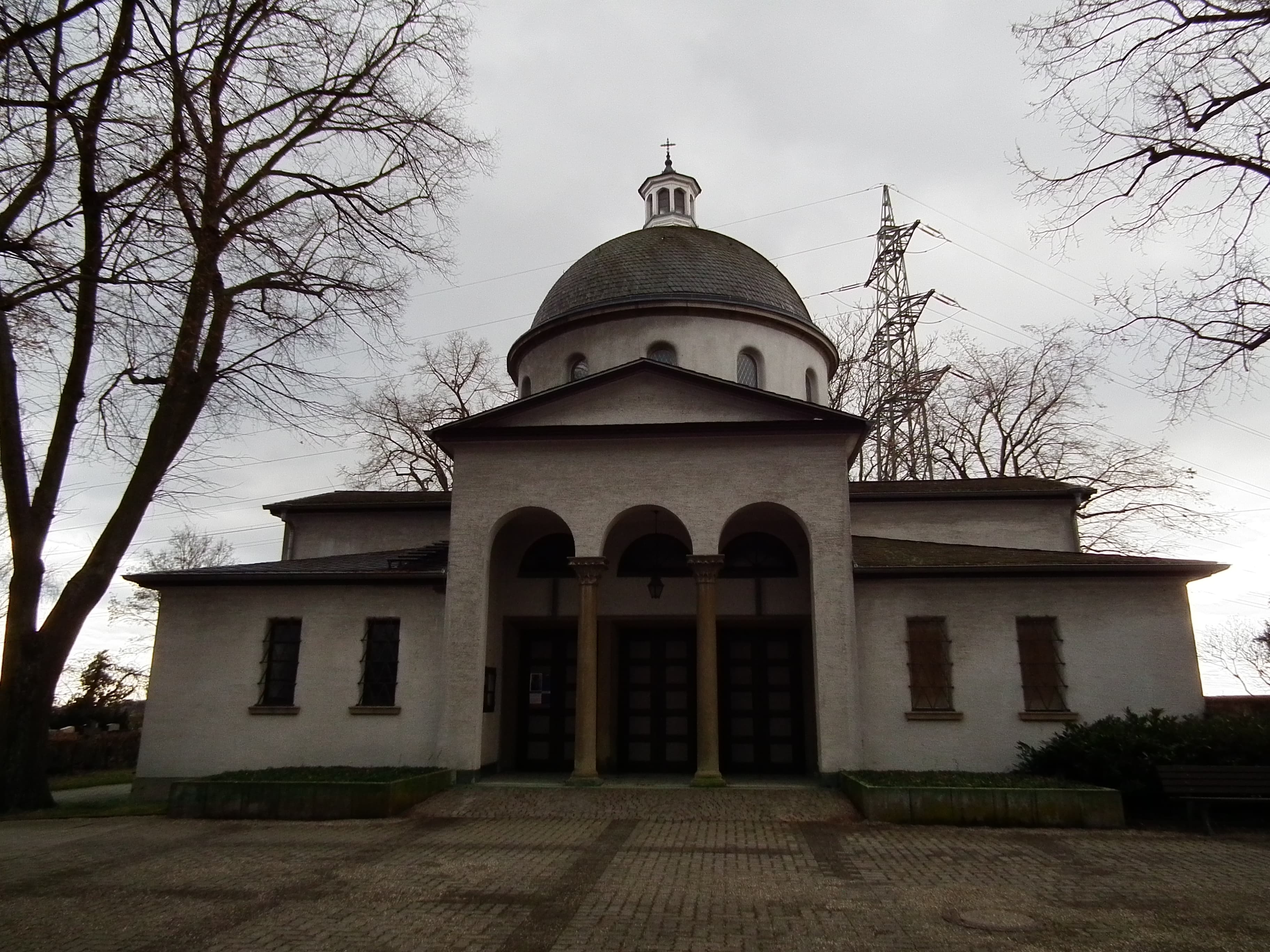 Friedrichsfeld cemetery chapel