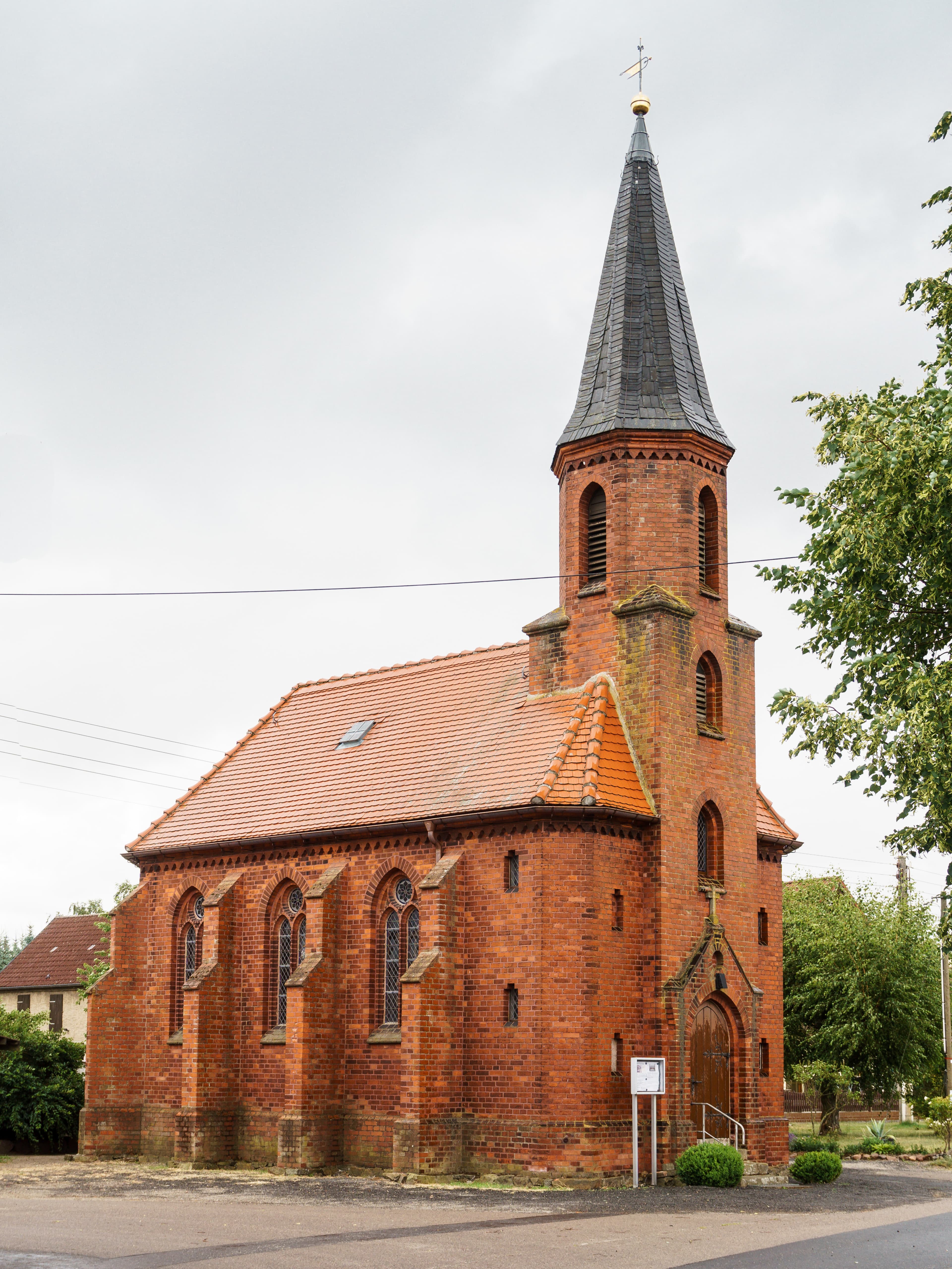 Village church Friedrichsluga