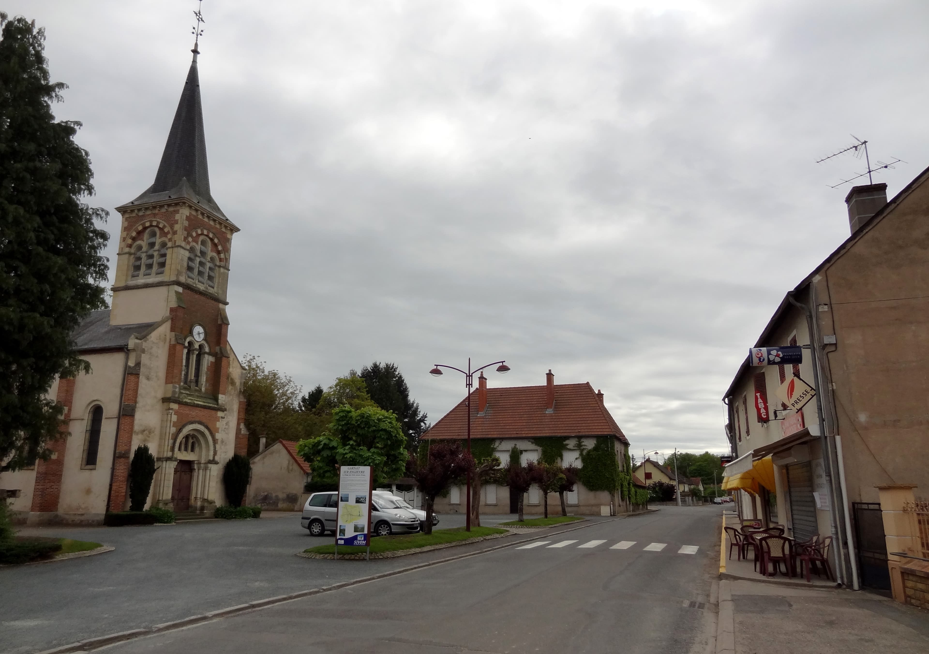 Église Saint-Germain de Garnat-sur-Engièvre