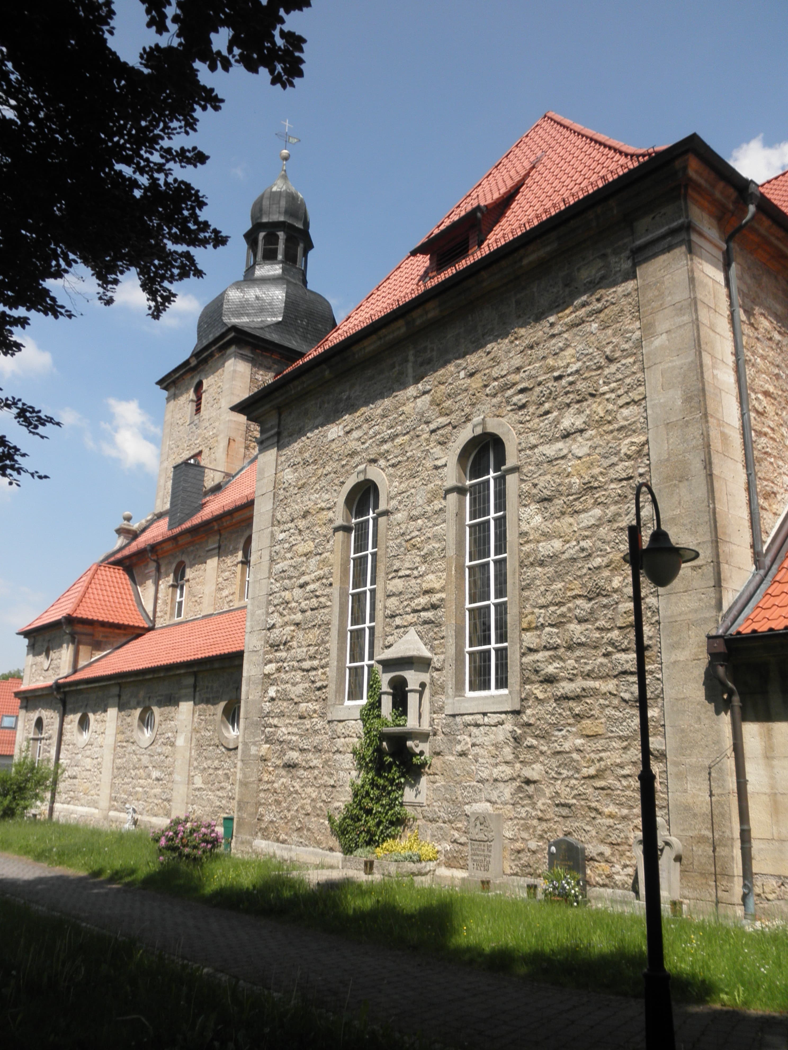 Saints Cosmas and Damian Church (Geisleden)