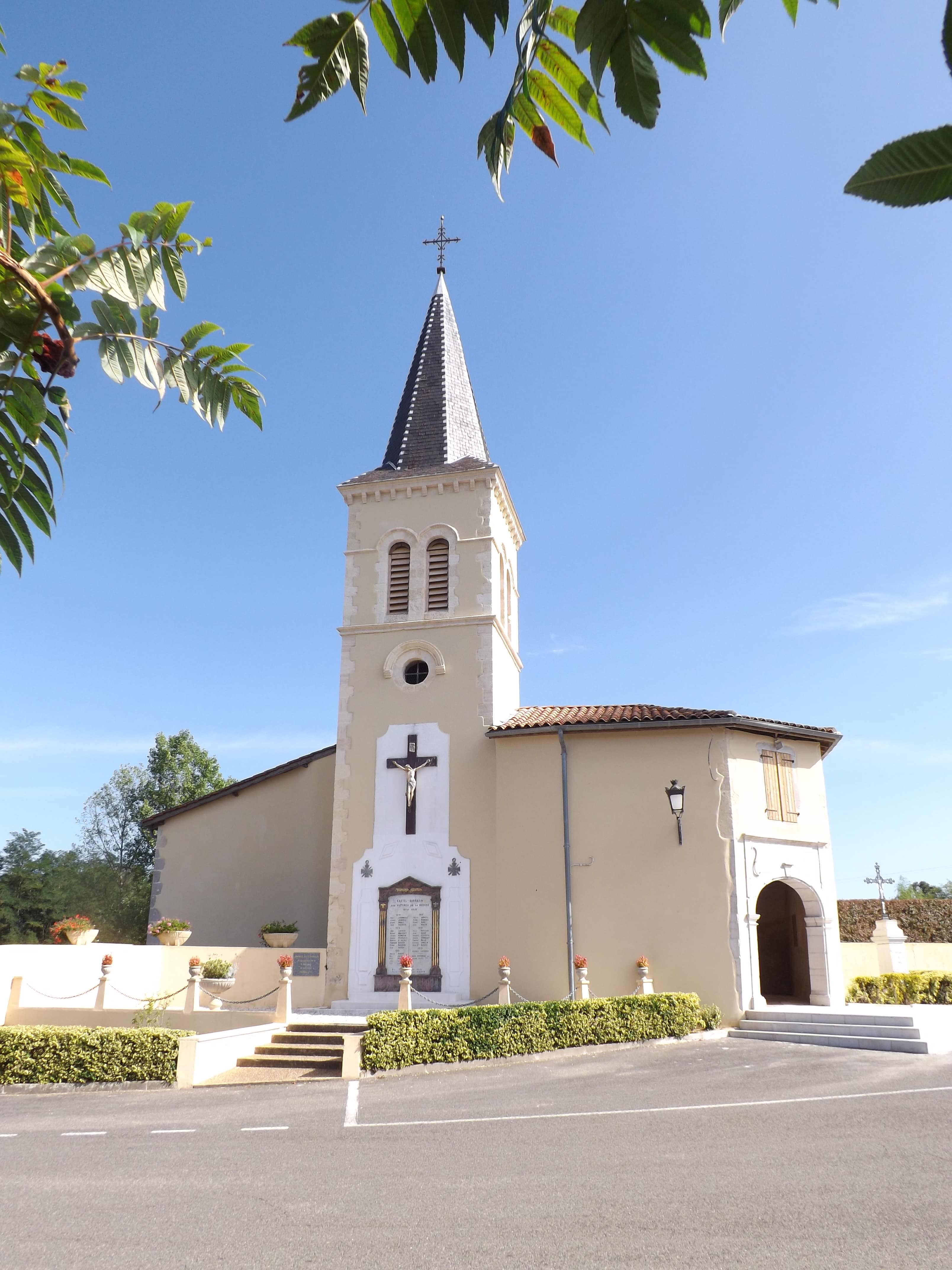 Église Saint-Saturnin de Castel-Sarrazin