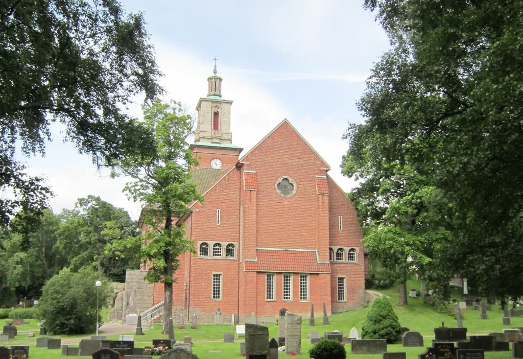 Glemmen Church