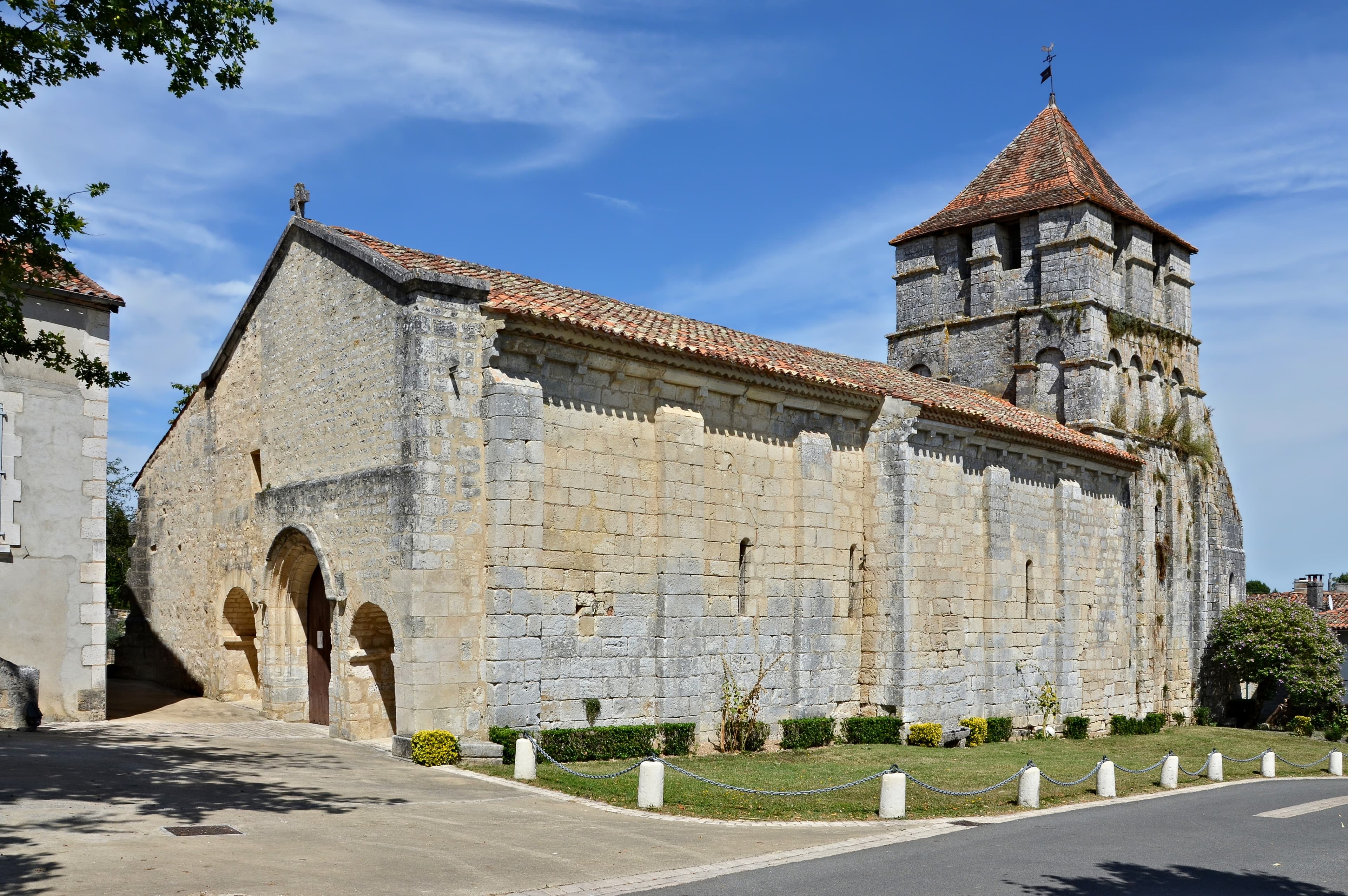 Église Saint-Jean-Baptiste (Grassac)