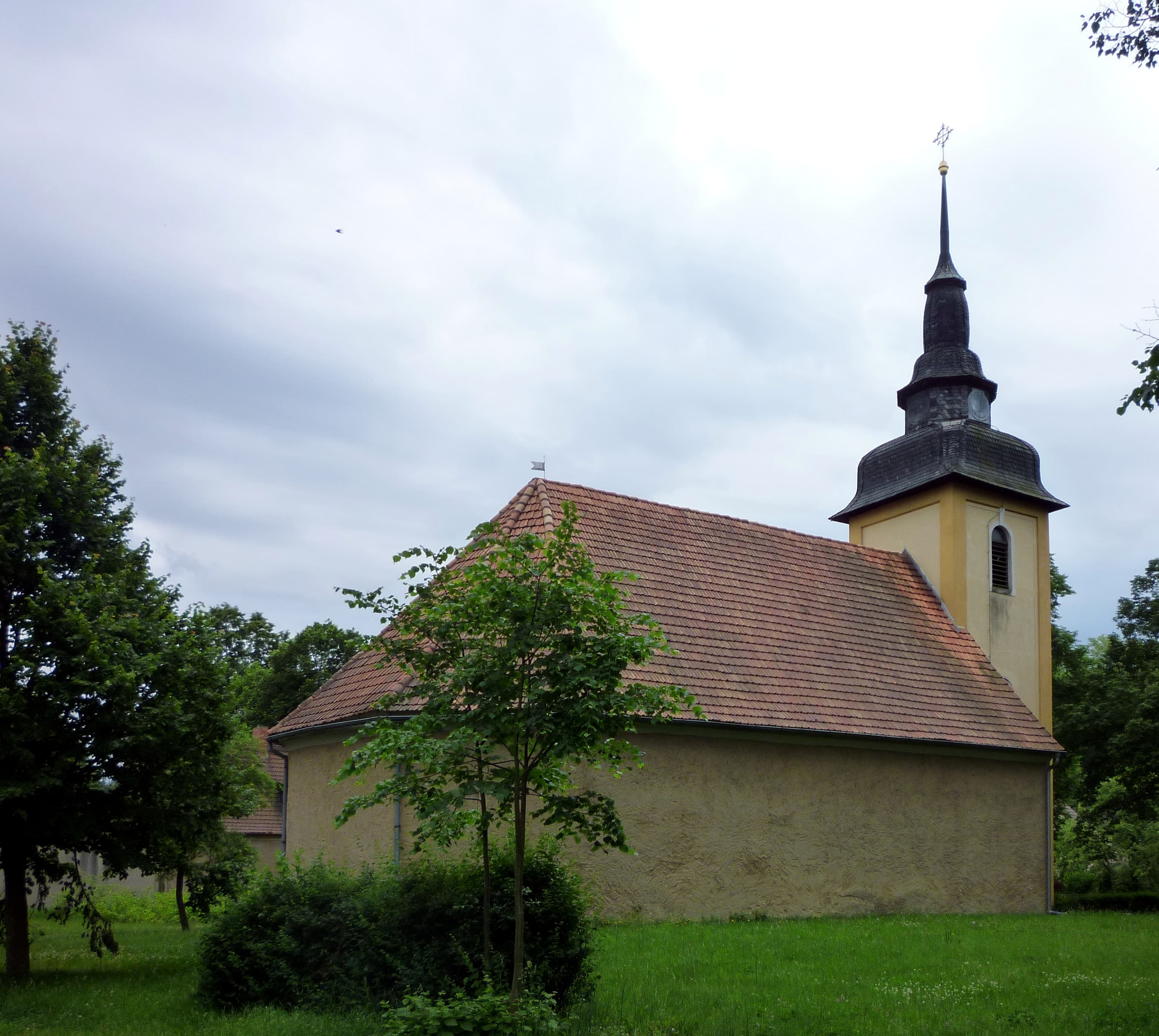 Village church Groß Bademeusel