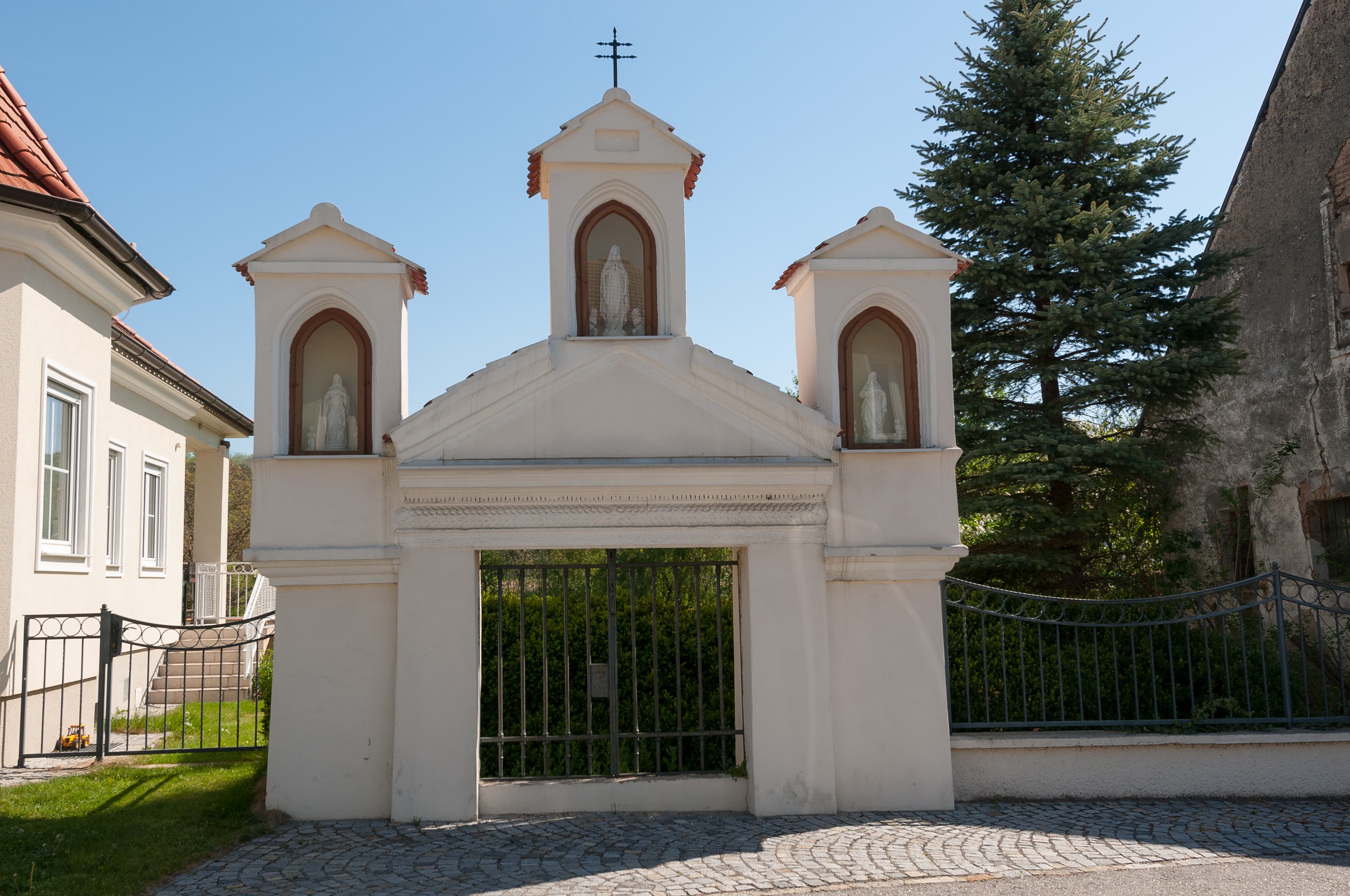 Großriedenthal 47 Wegkapelle