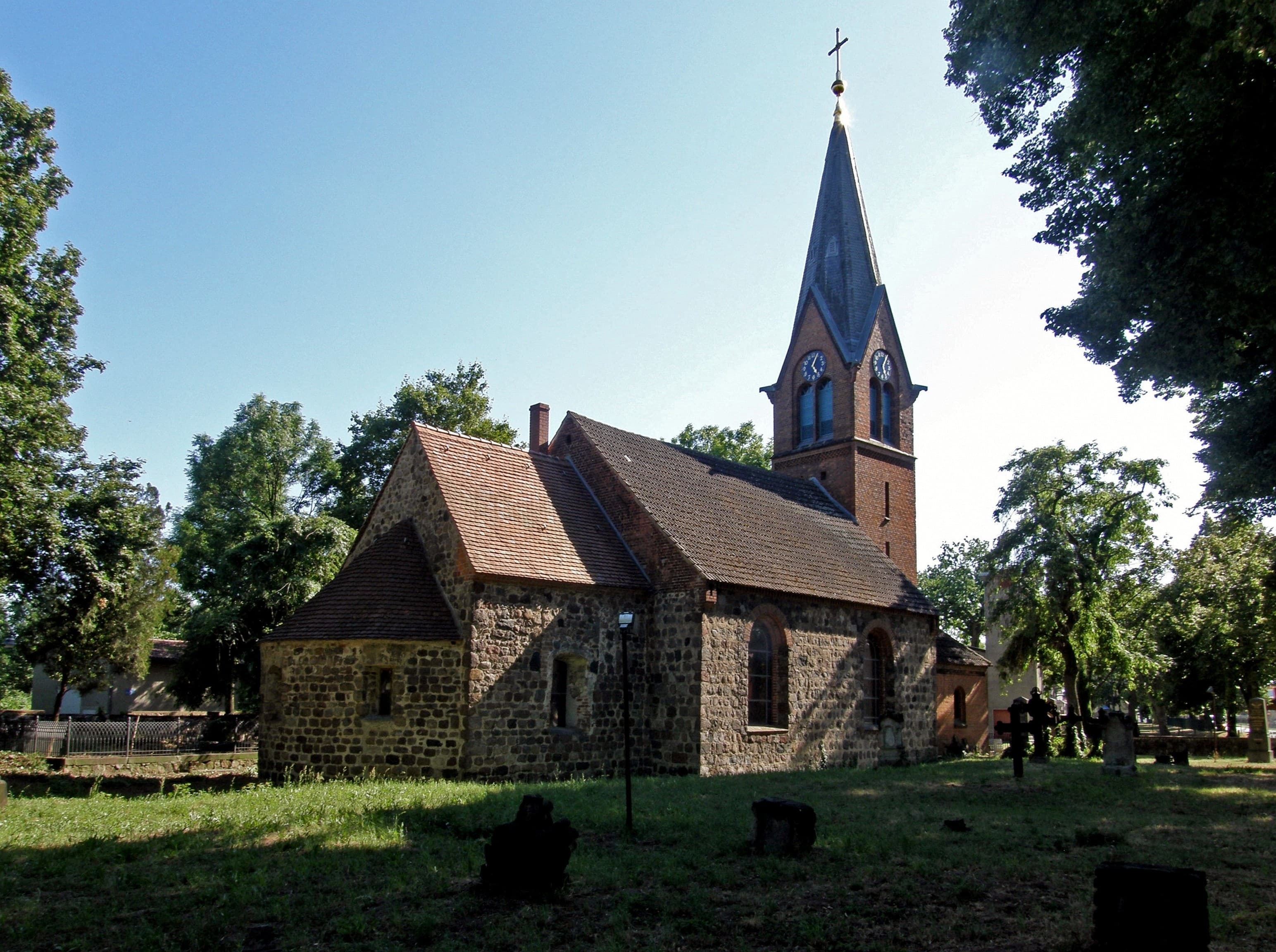Village church Großziethen