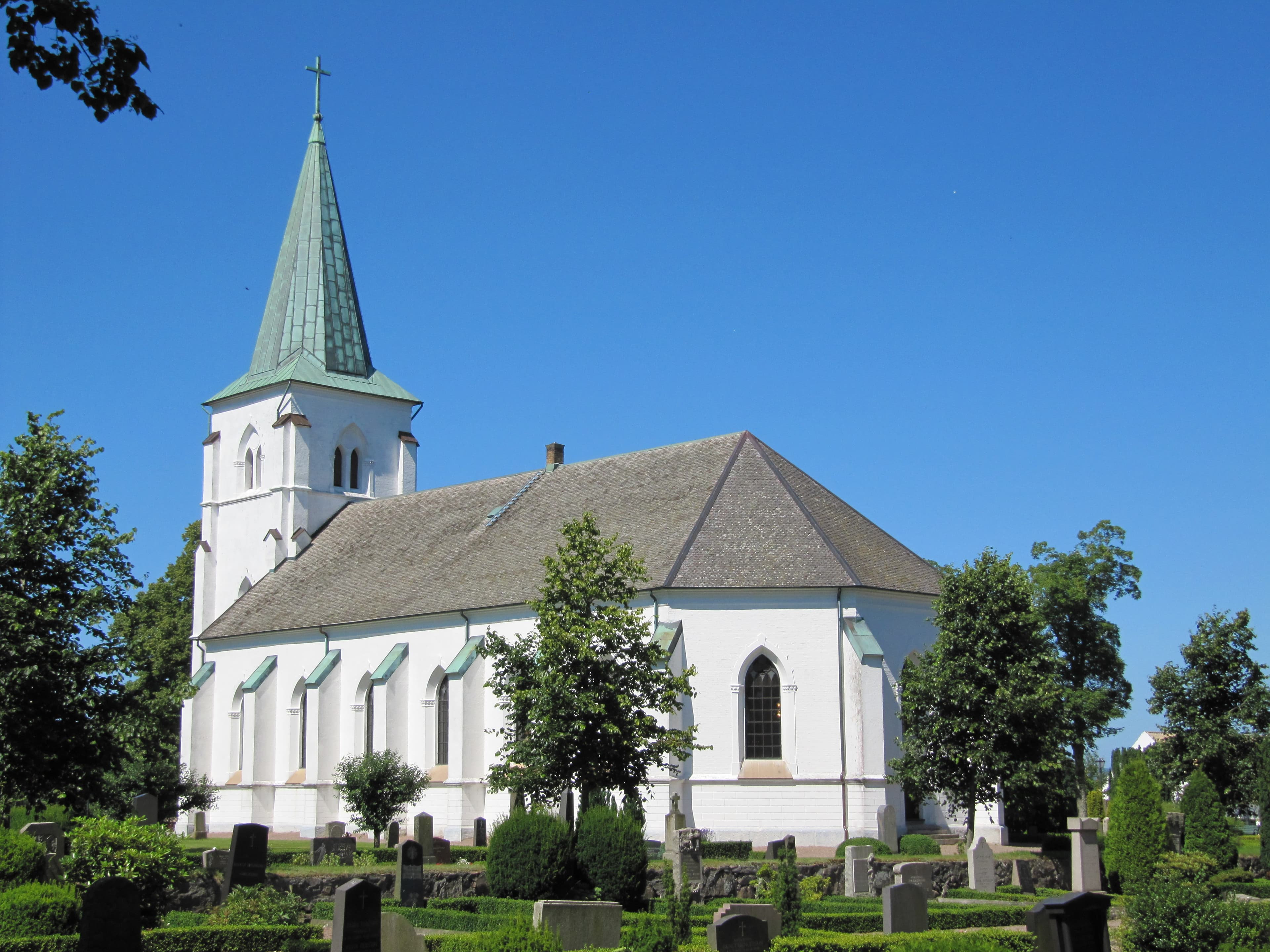 Höja Church