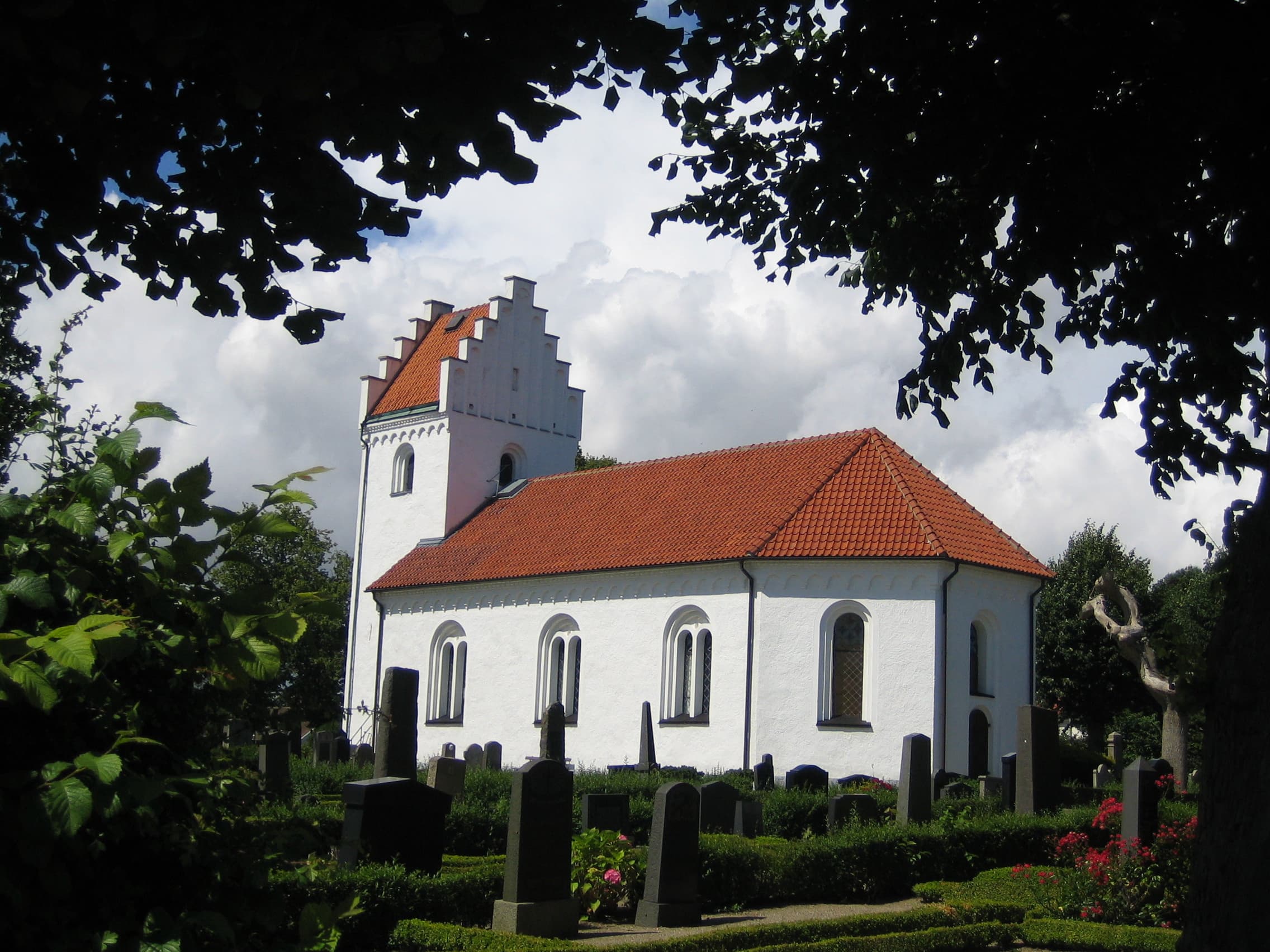 Hammenhög Church