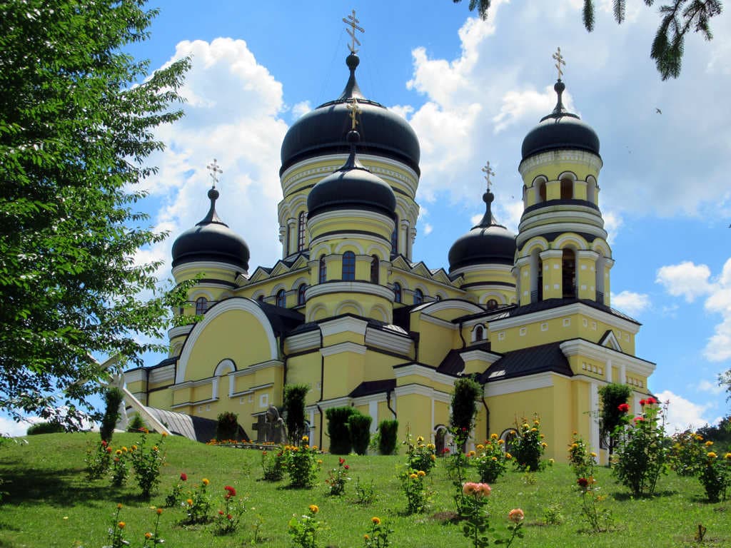 Hâncu monastery