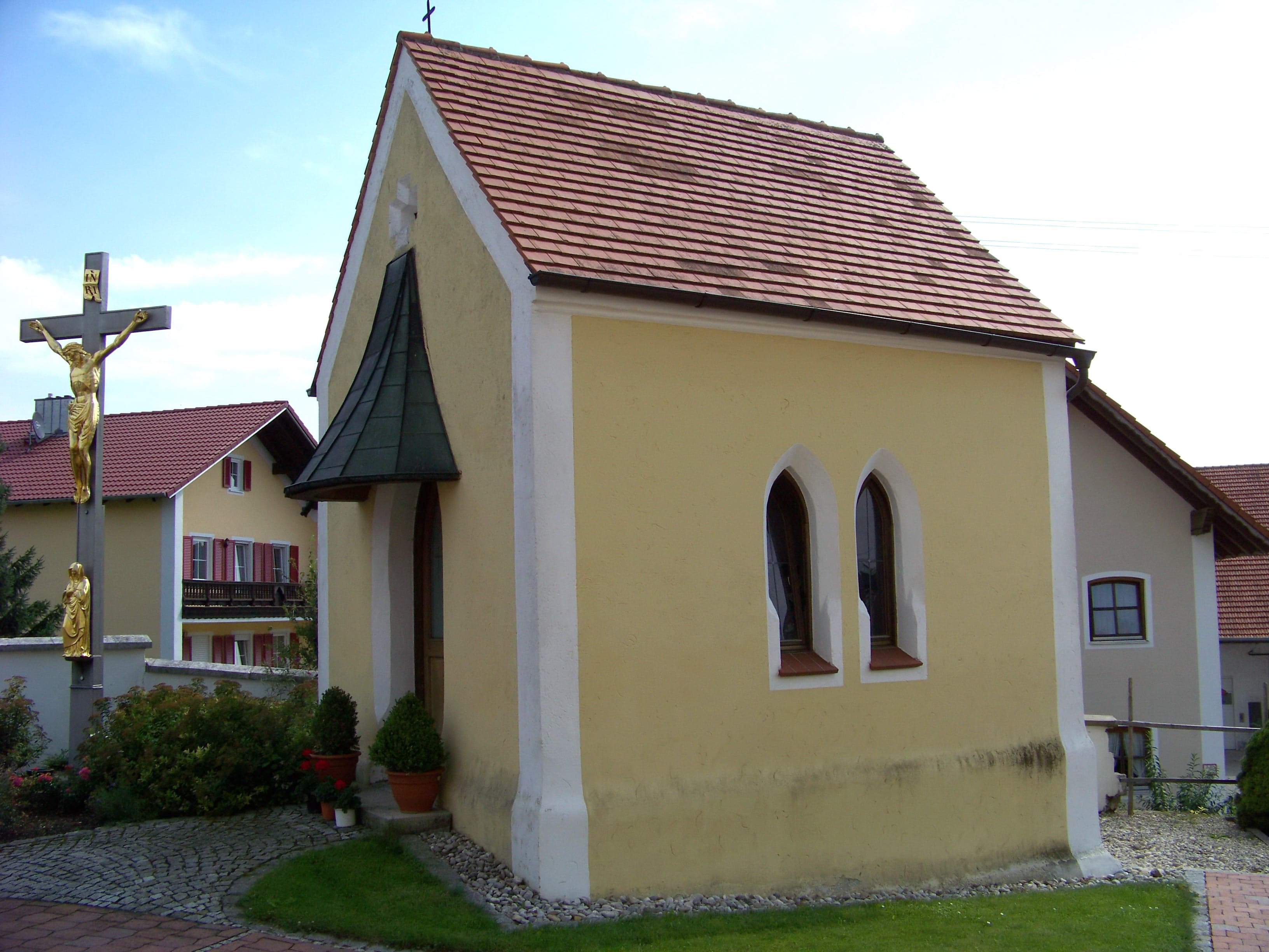 Haunsbach cemetery chapel
