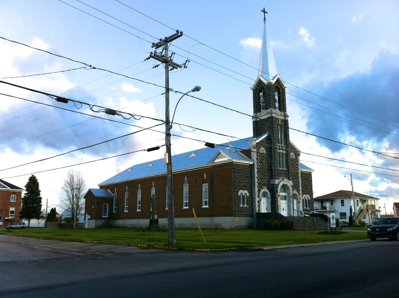 Saint-Wilbrod Church