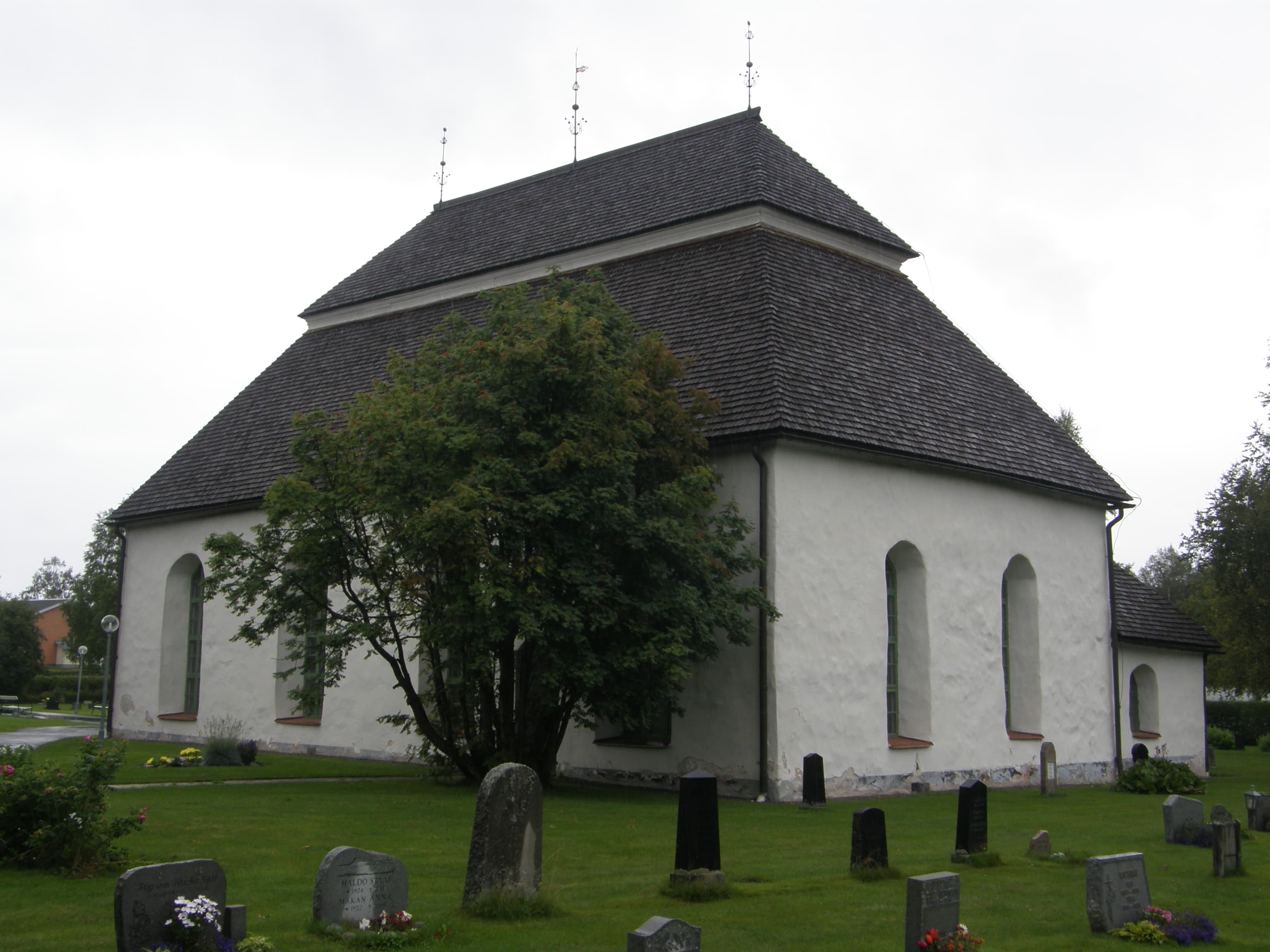 Hede church