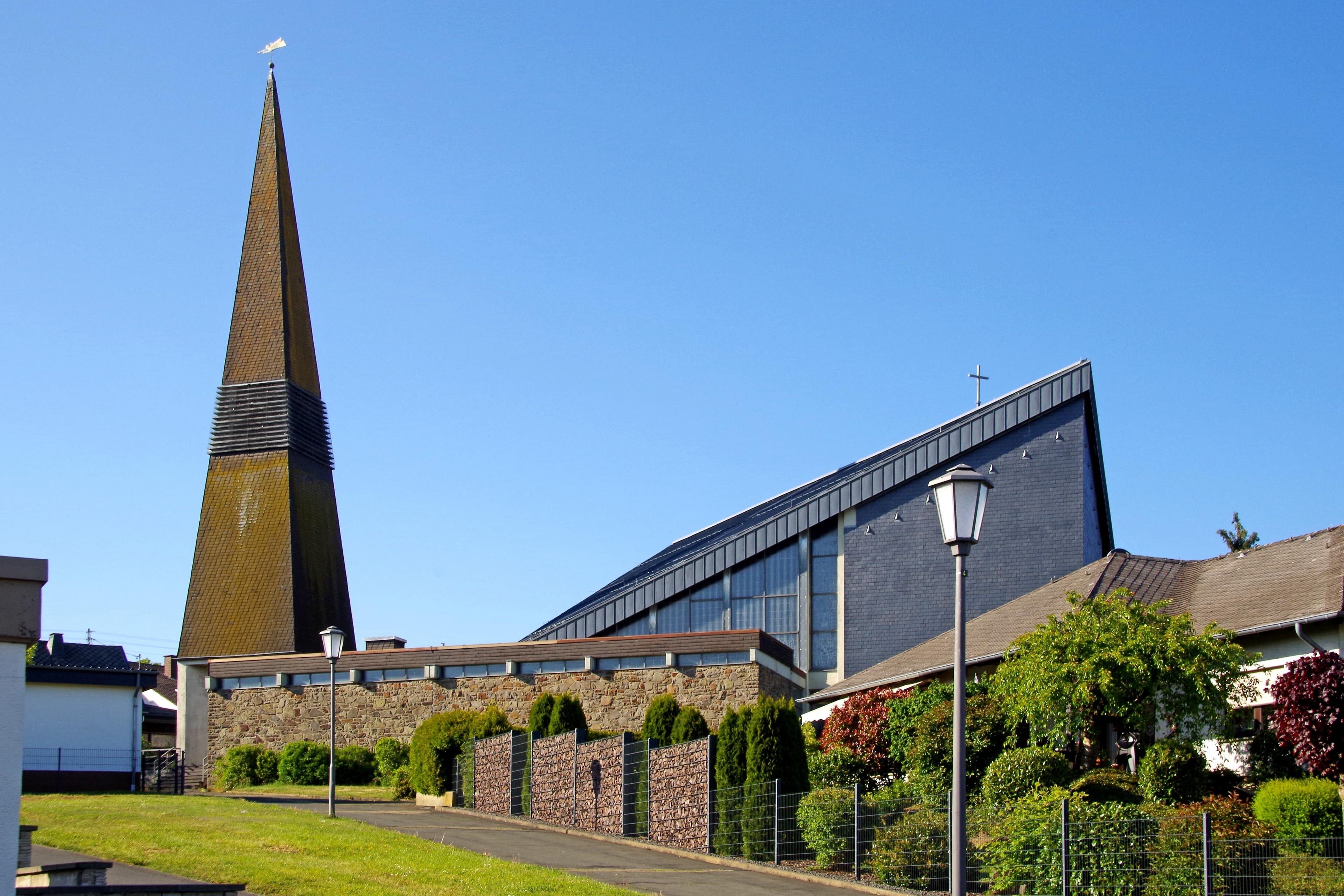 Heilig-Kreuz-Kirche