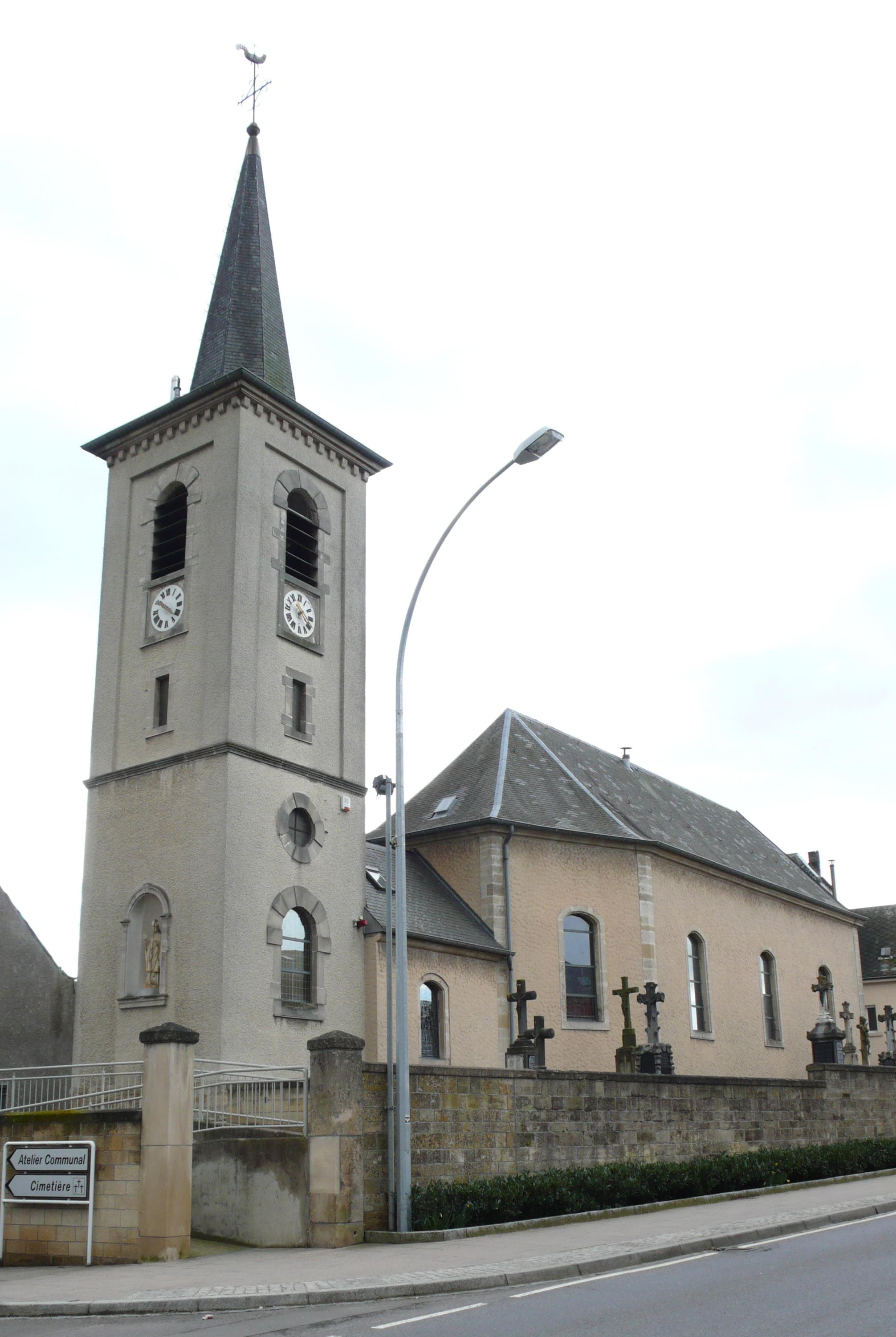 Willibrord Church in Helleng