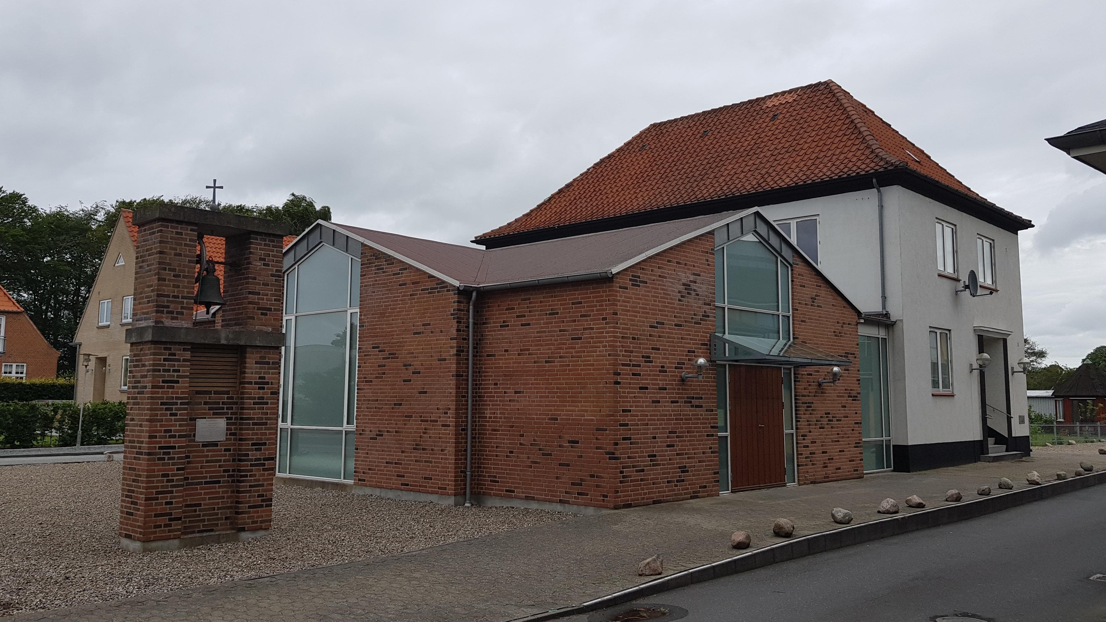 Holy Cross Church