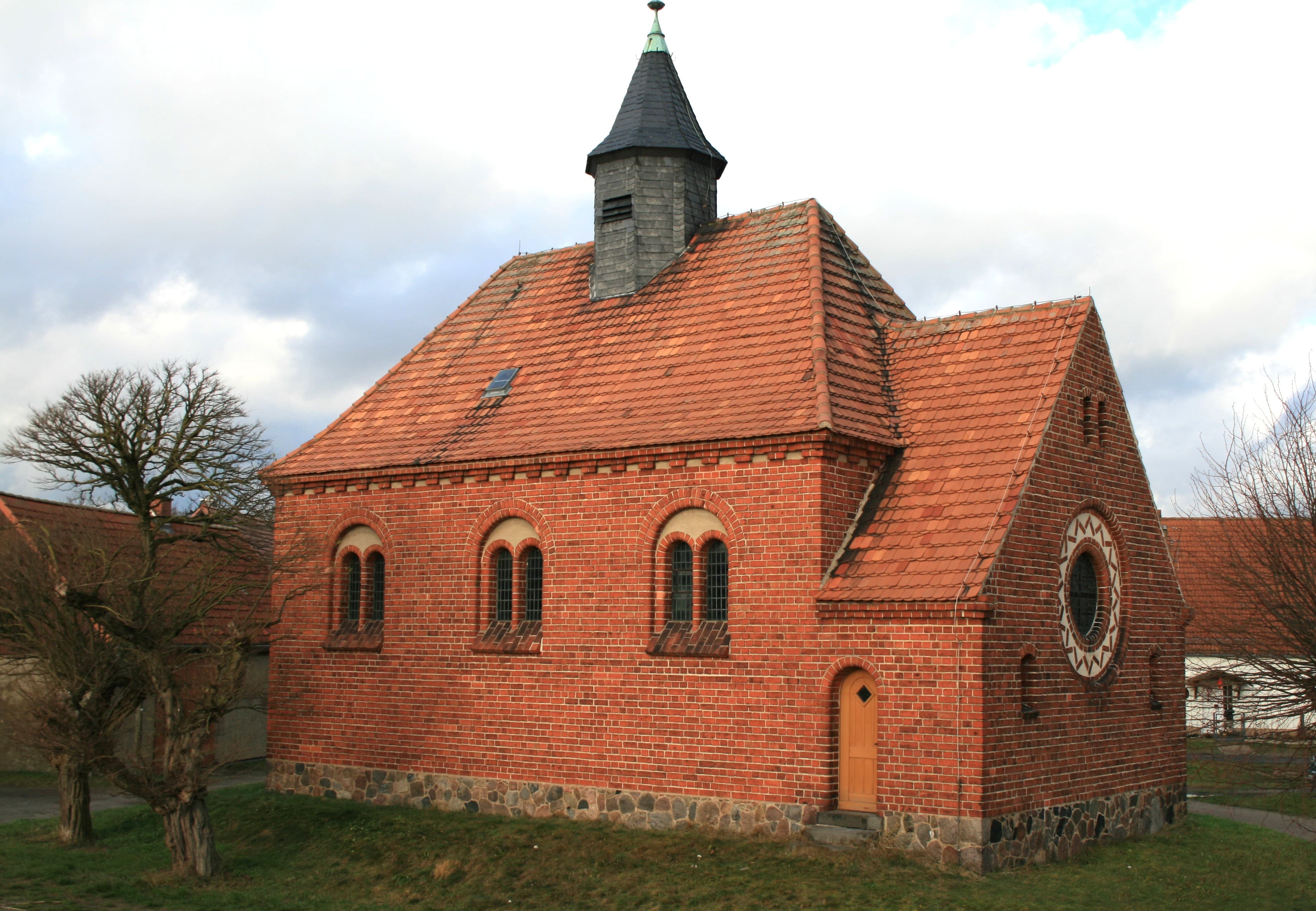 Village church Hinzdorf