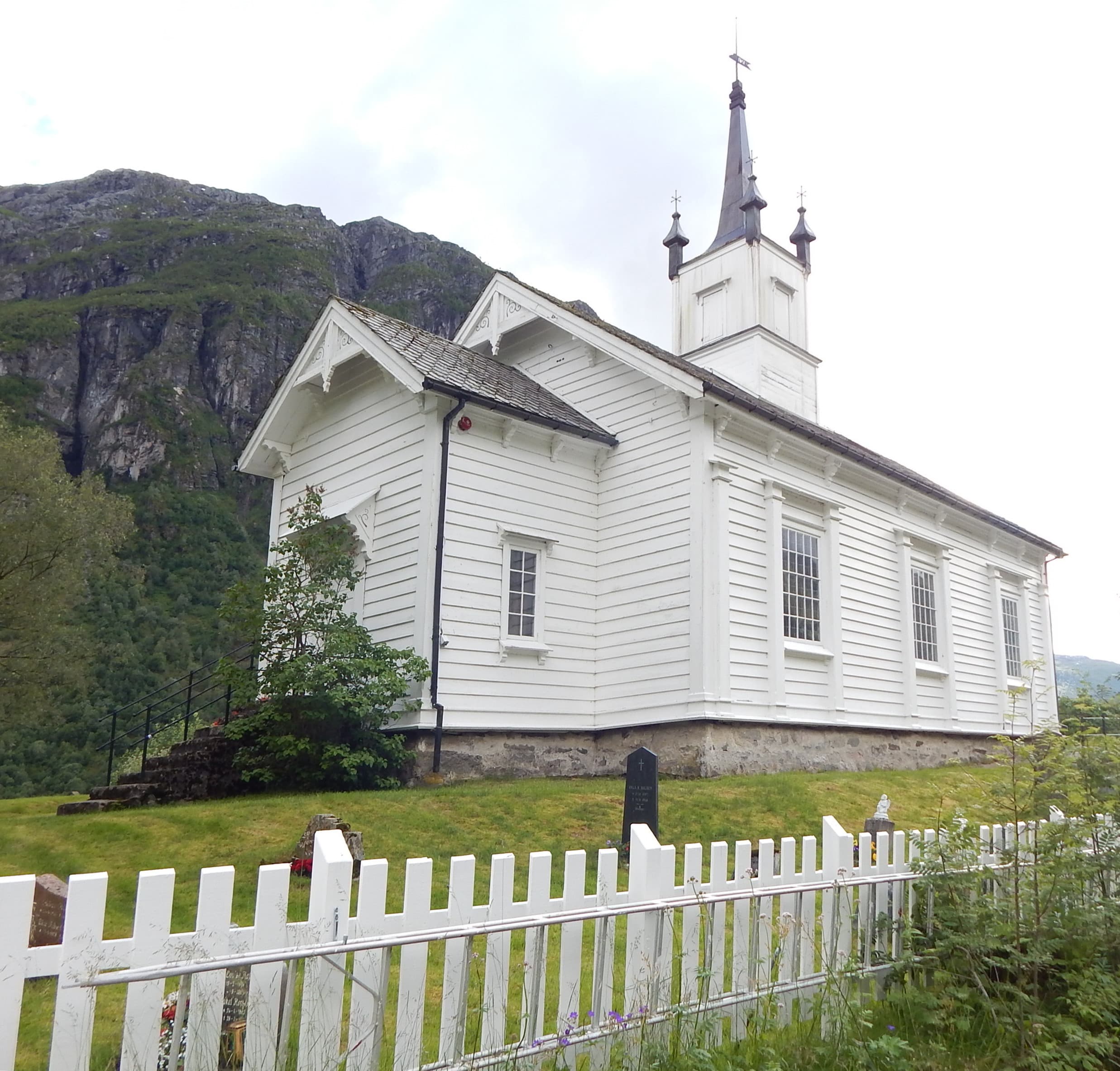 Holsen Church