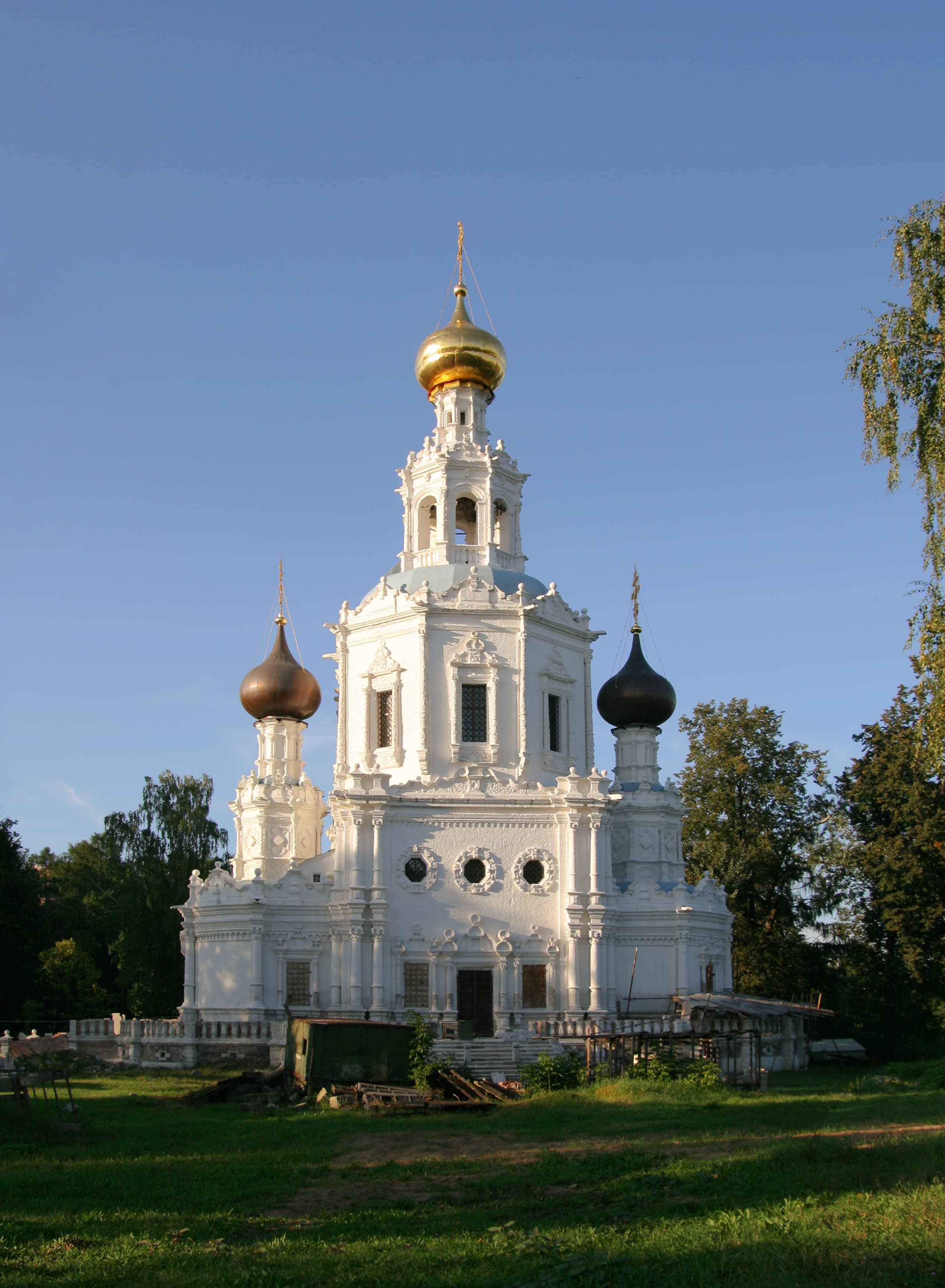 Church of Trinity in Troitse-Lykovo, Moscow
