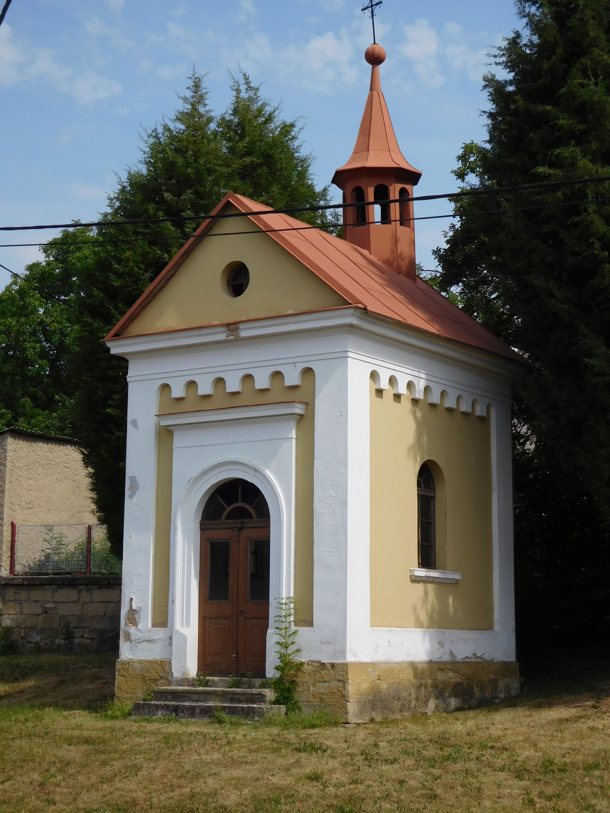 Holy Trinity Chapel in Horní Rokytňany
