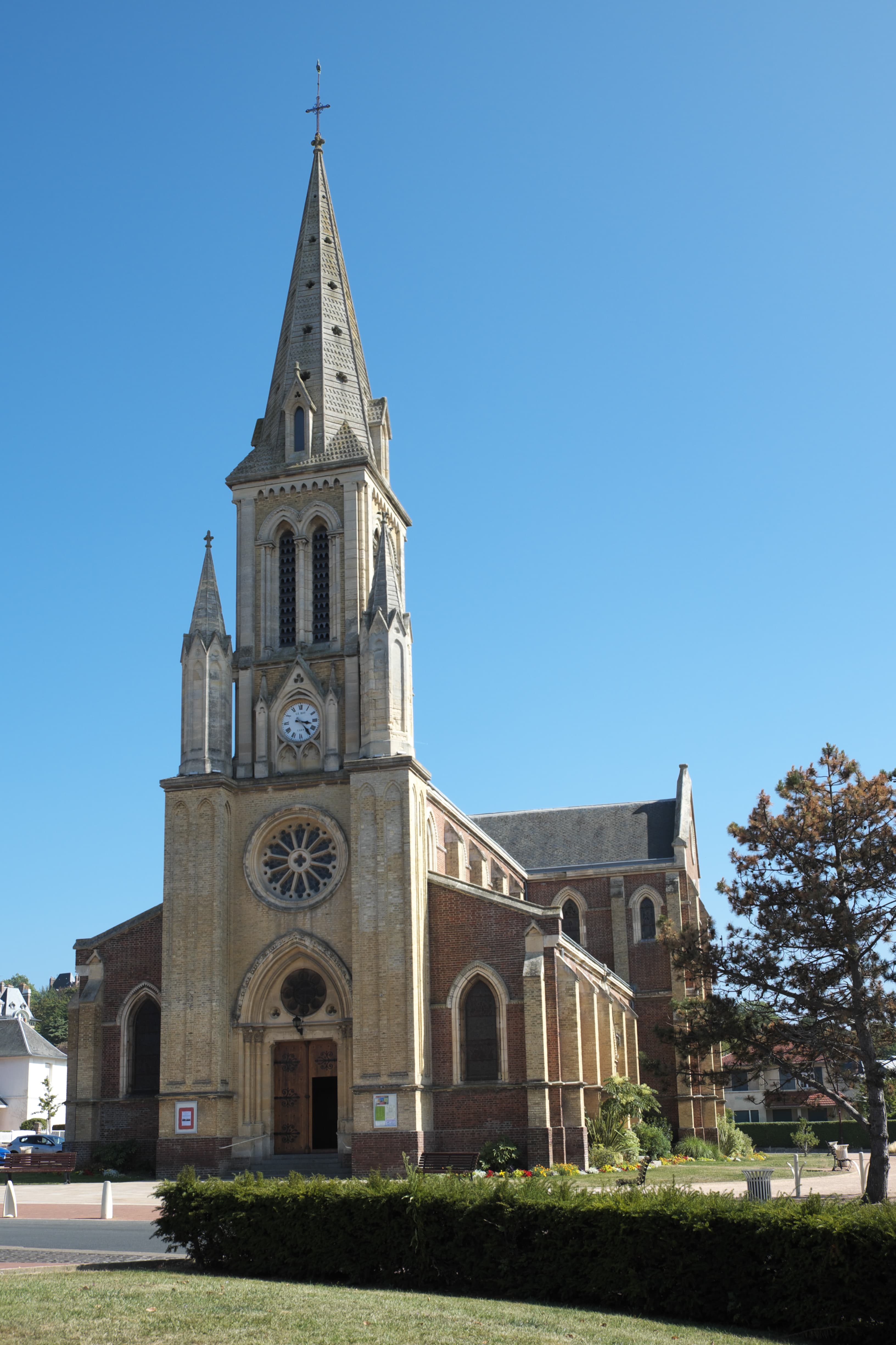 Église Saint-Aubin