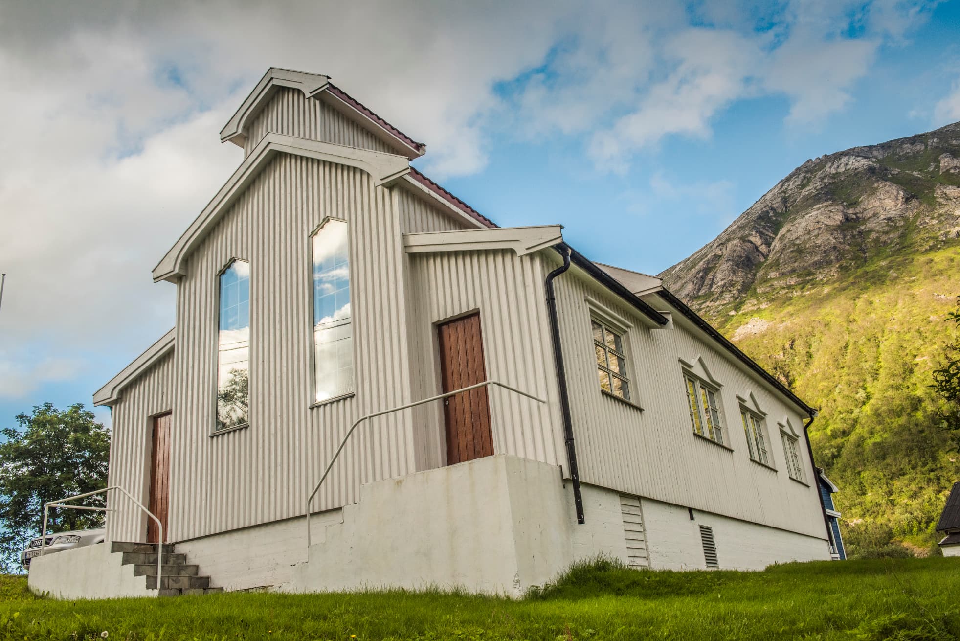 Husøy Chapel