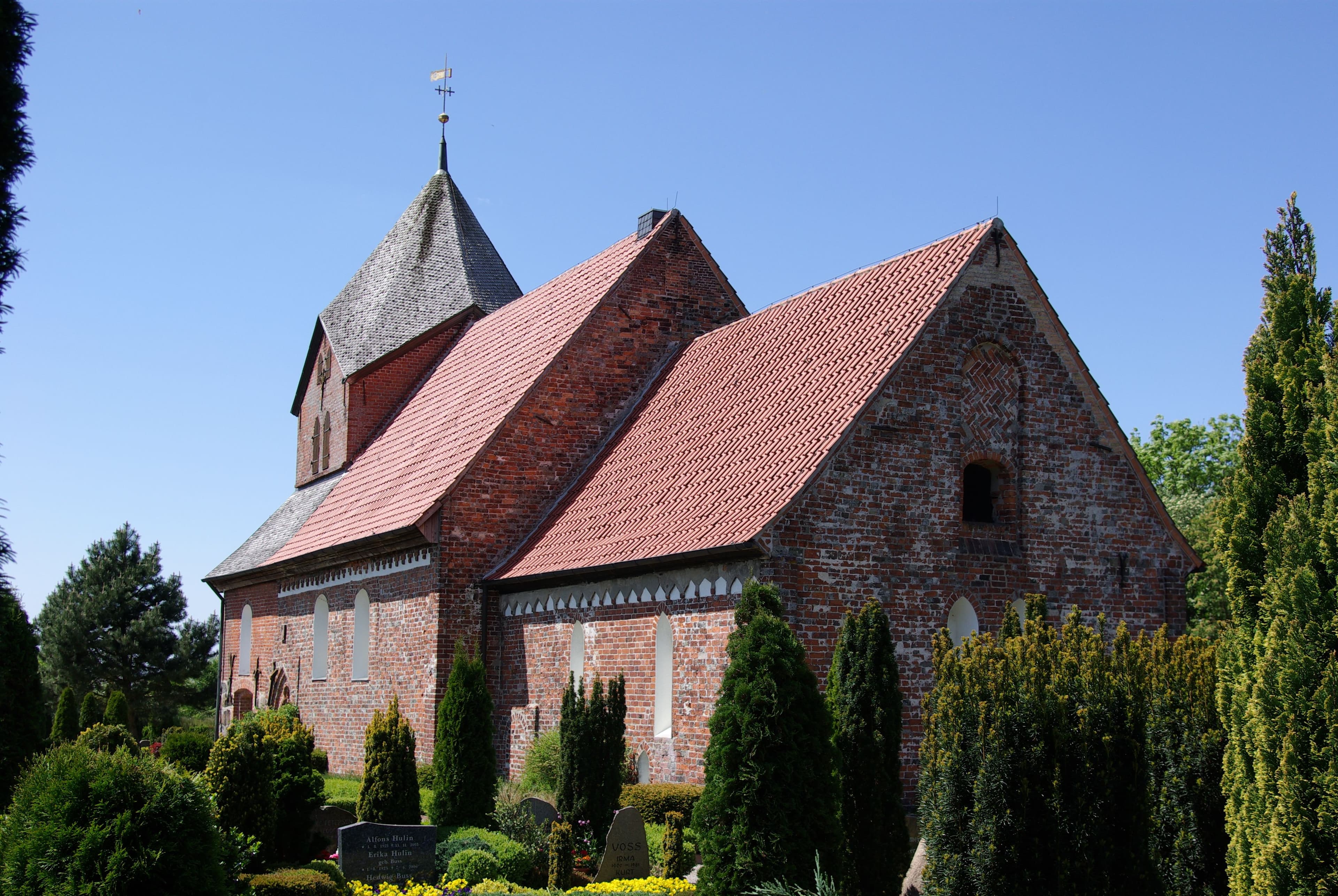 Little Church upon the Sea