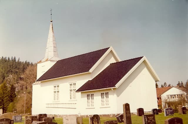 Hvarnes Church