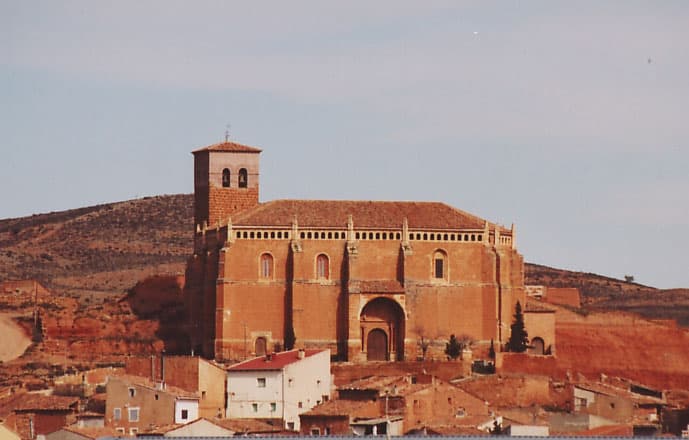 Iglesia de San Miguel Arcángel, Ibdes