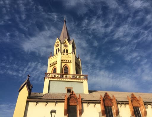 Iglesia de San Vicente de Paul, Caldera