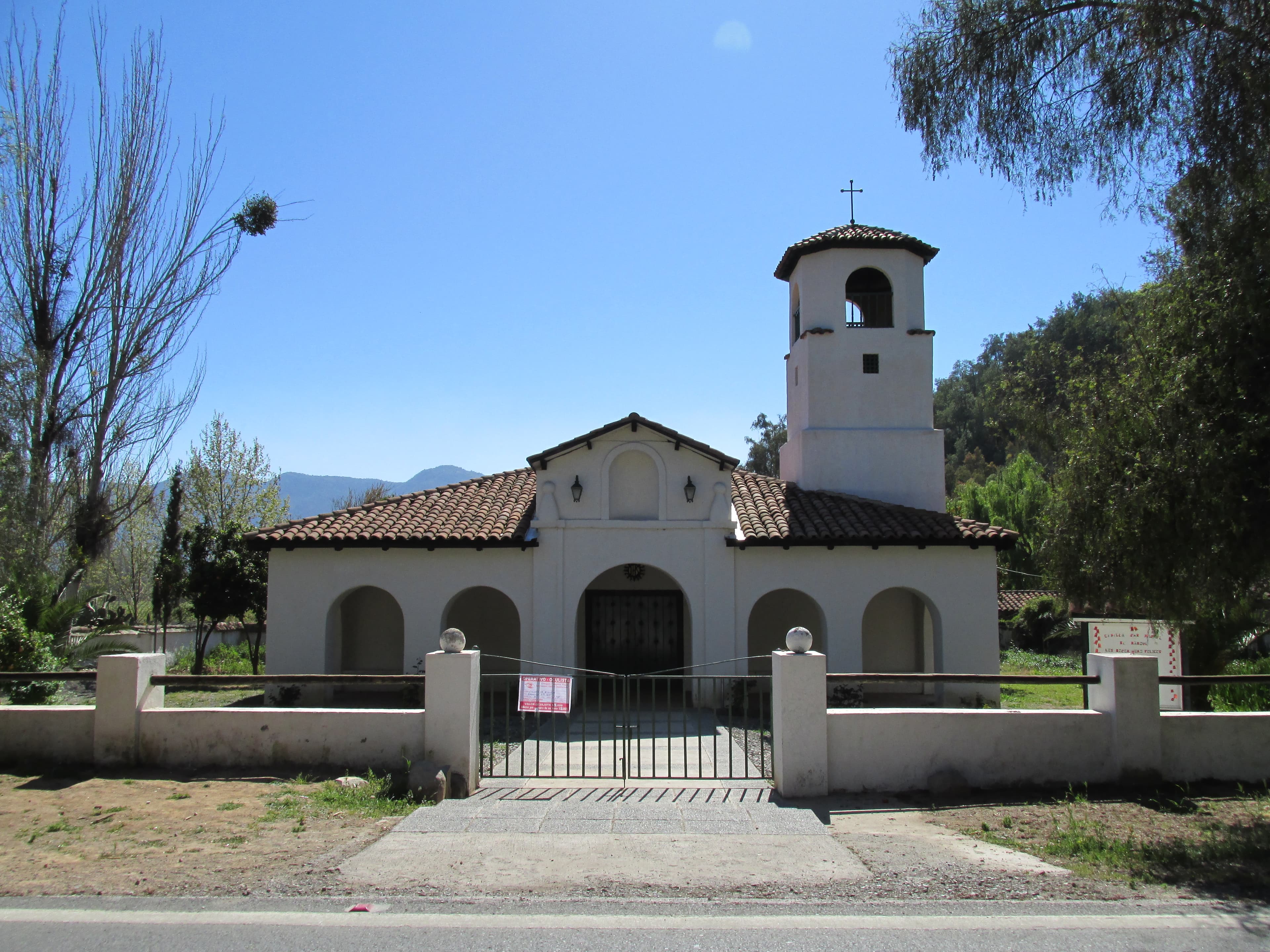 Iglesia del ex Fundo Rangue