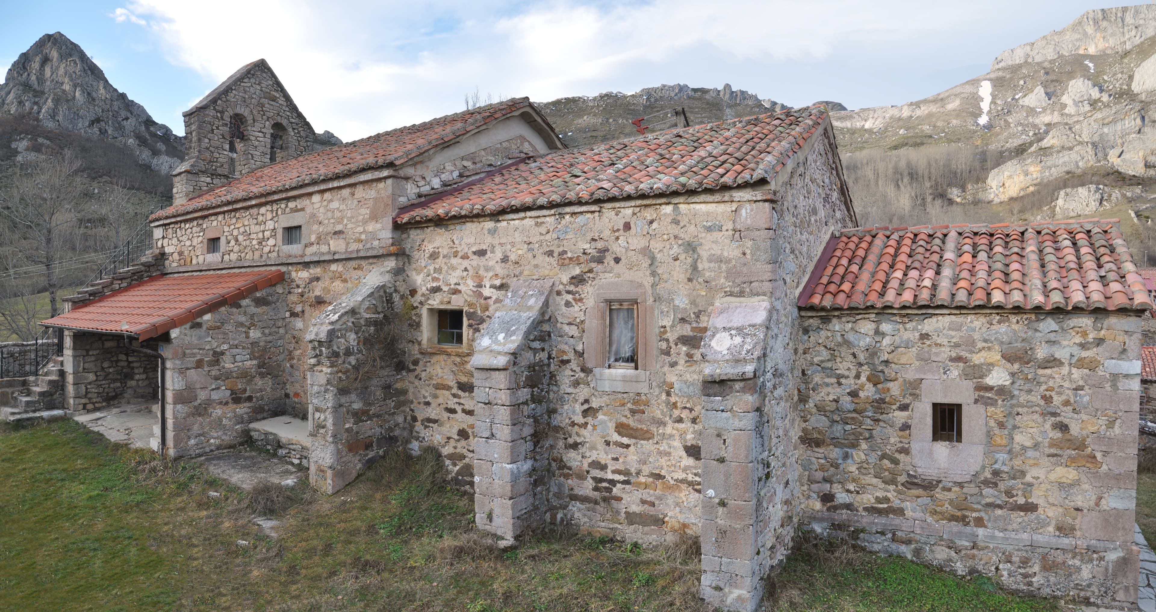 Church of Santo Tomás, Genicera