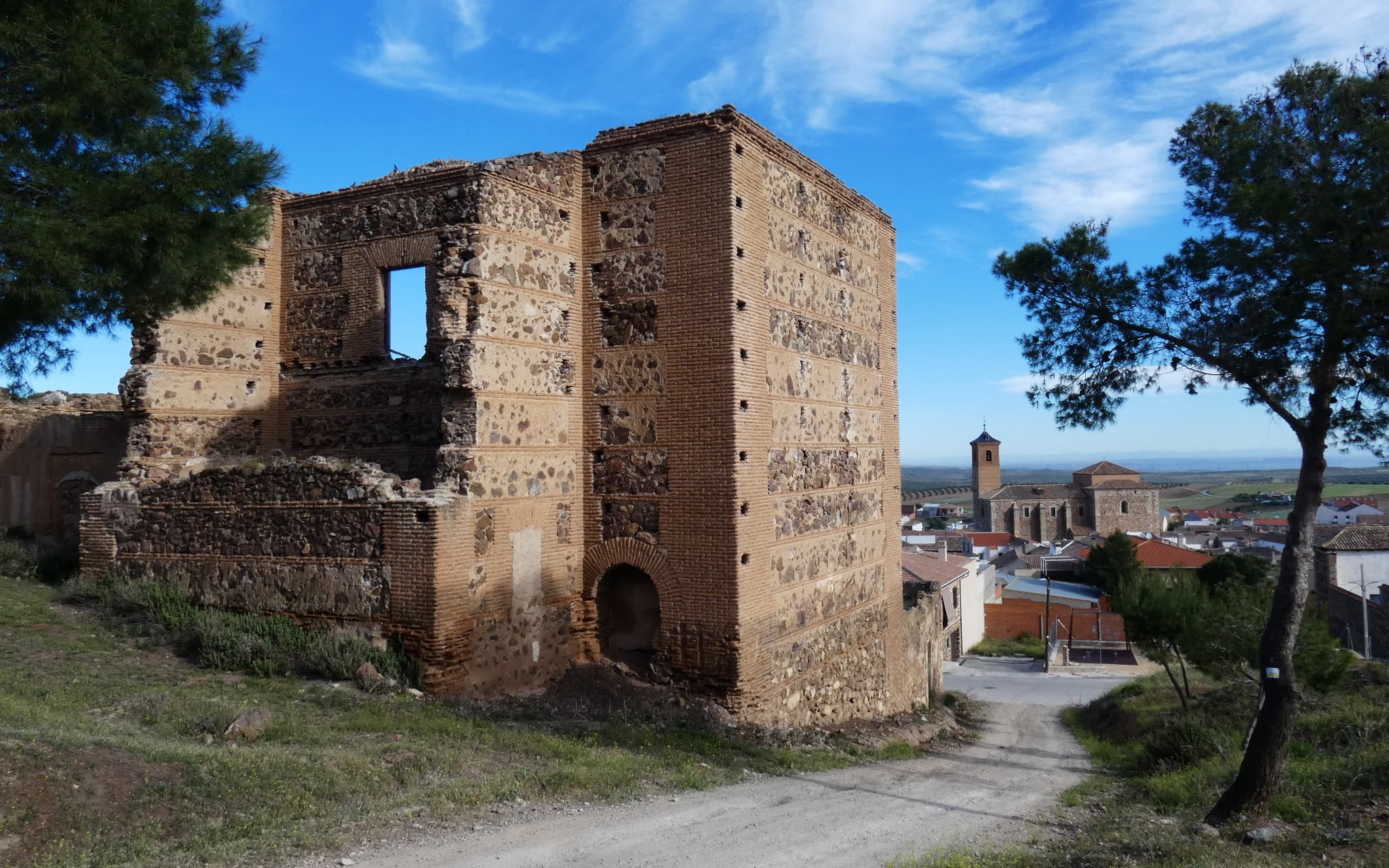 Iglesia múdejar, Almonacid de Toledo