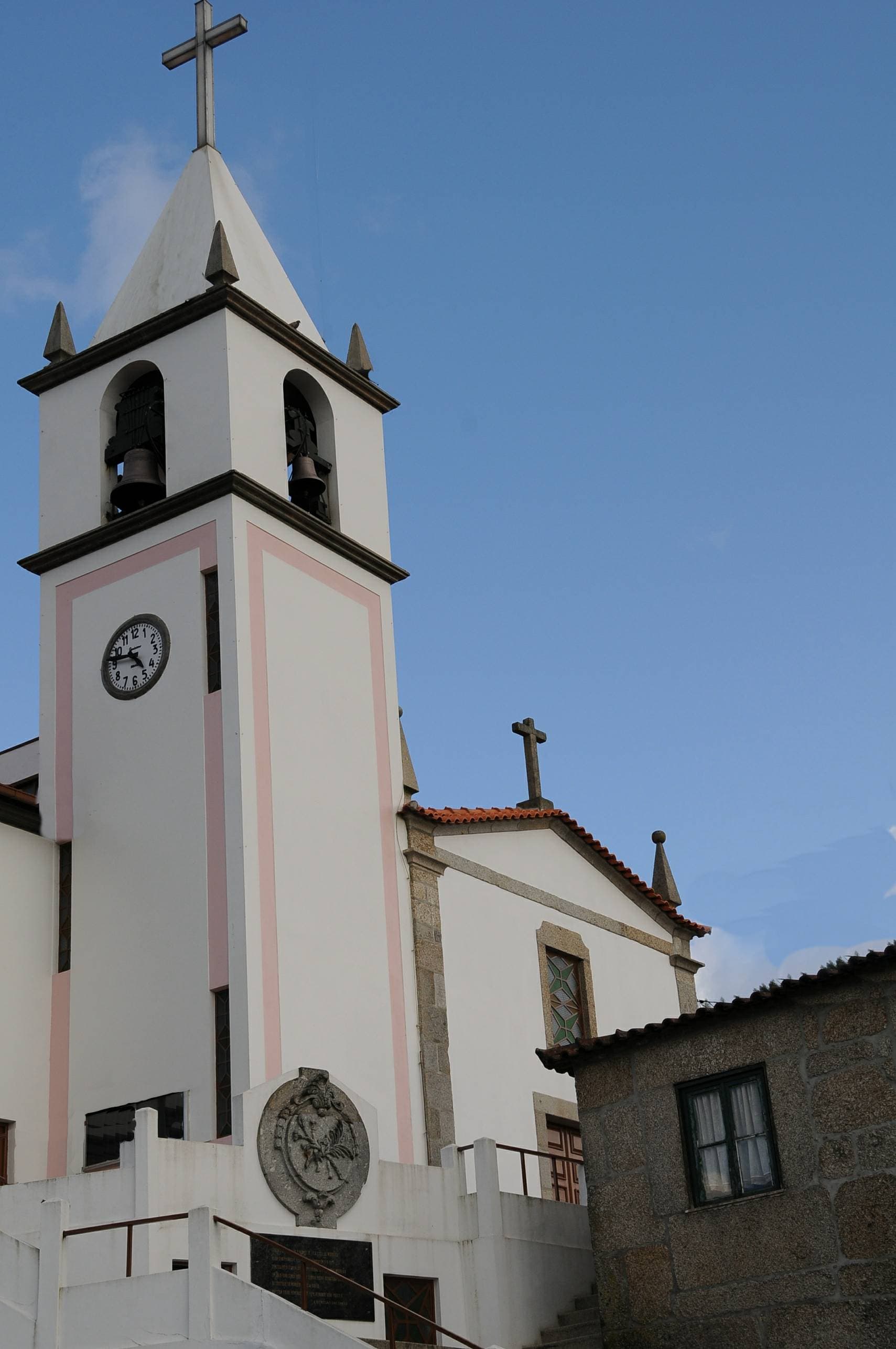 Igreja Paroquial de Morreira