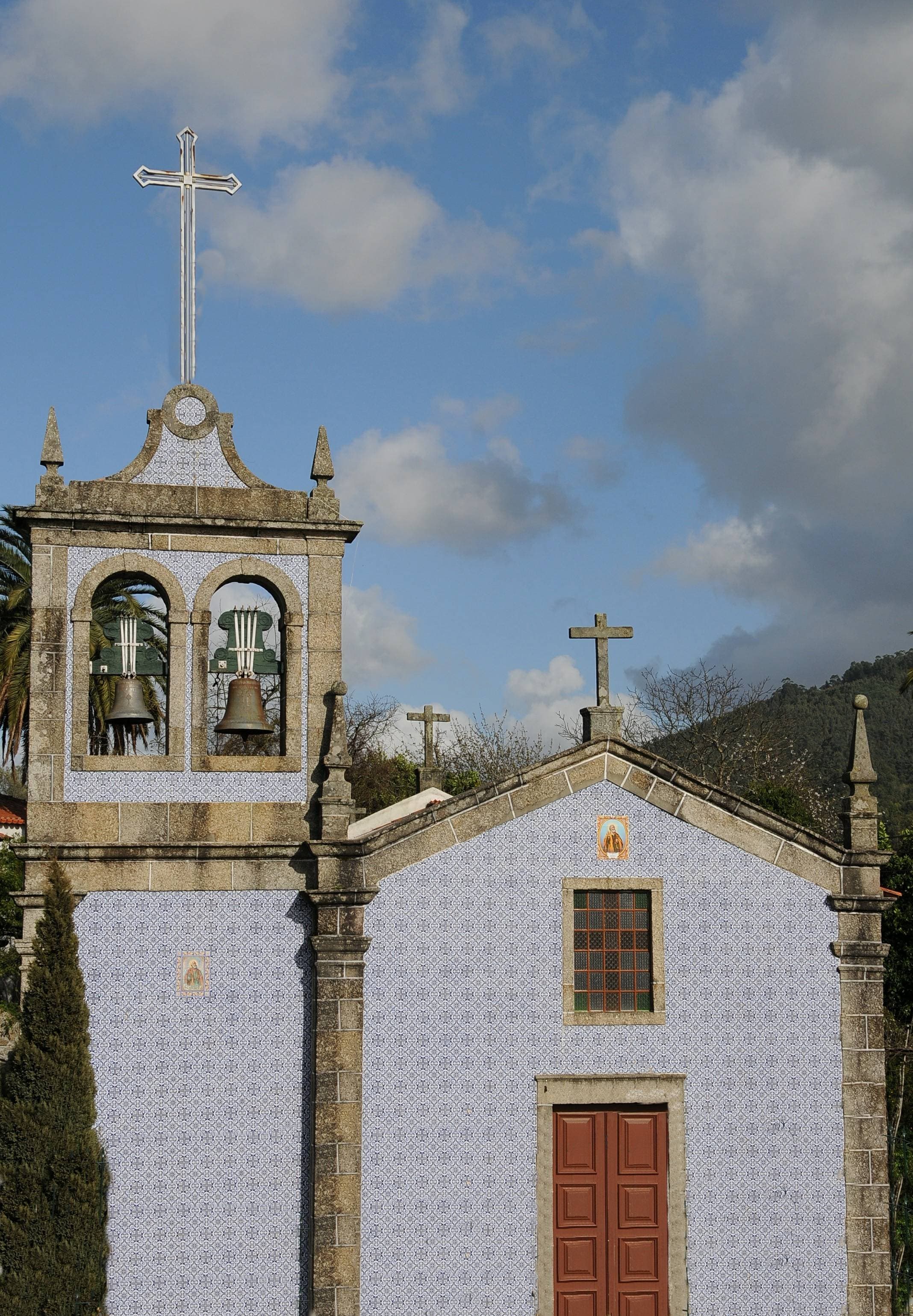 Igreja Paroquial de São Pedro de Oliveira