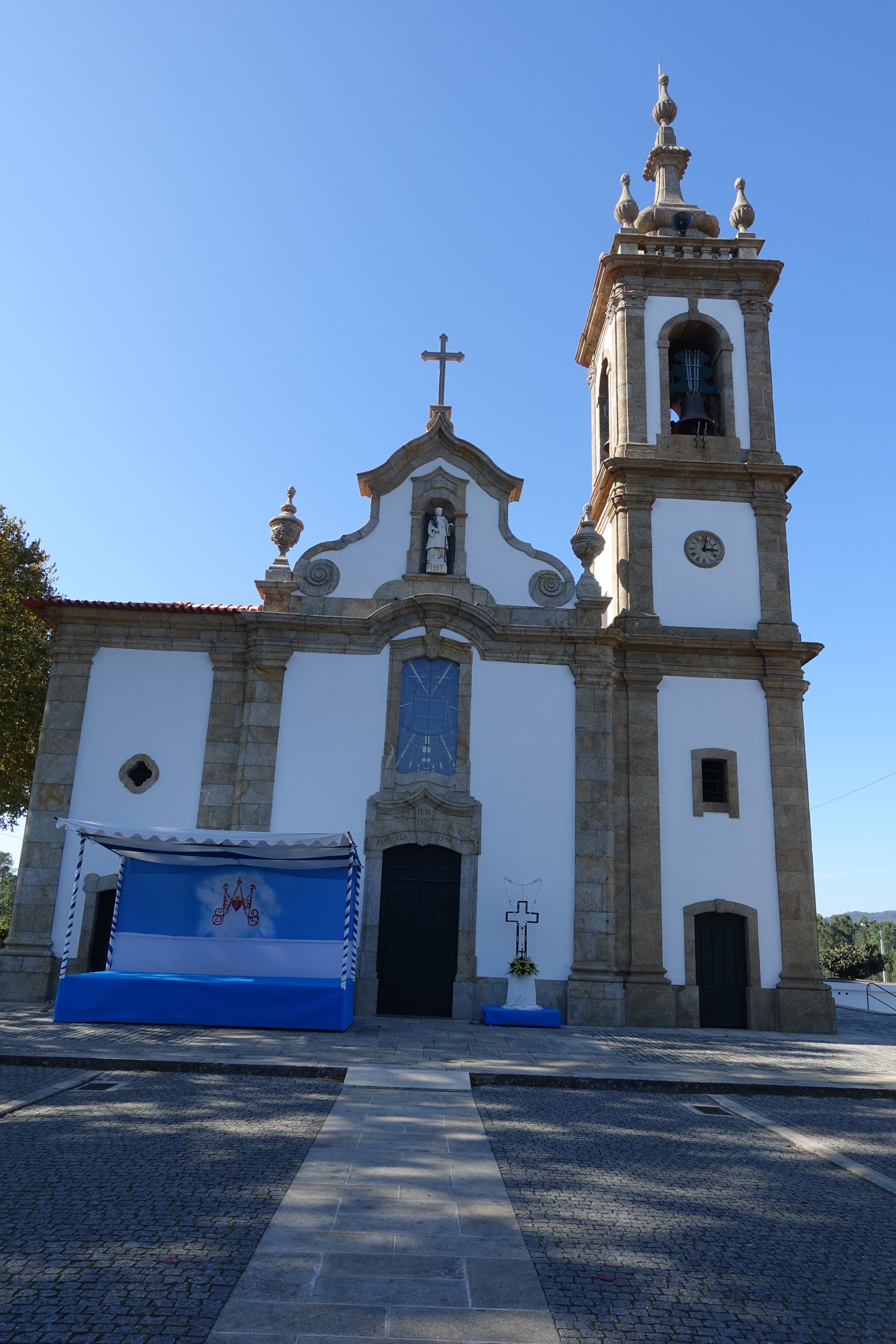Igreja Paroquial de Alvelos