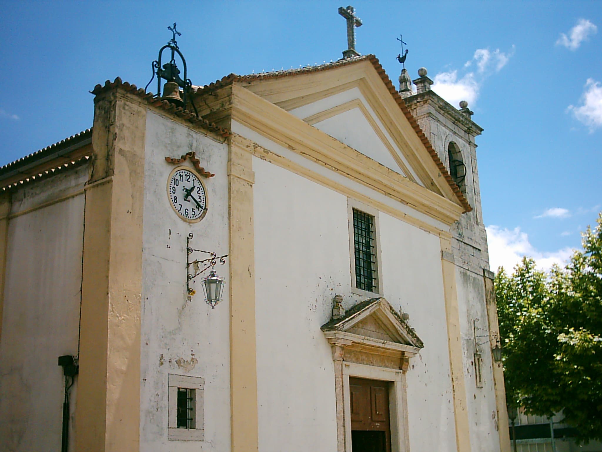 Igreja de Santiago de Camarate