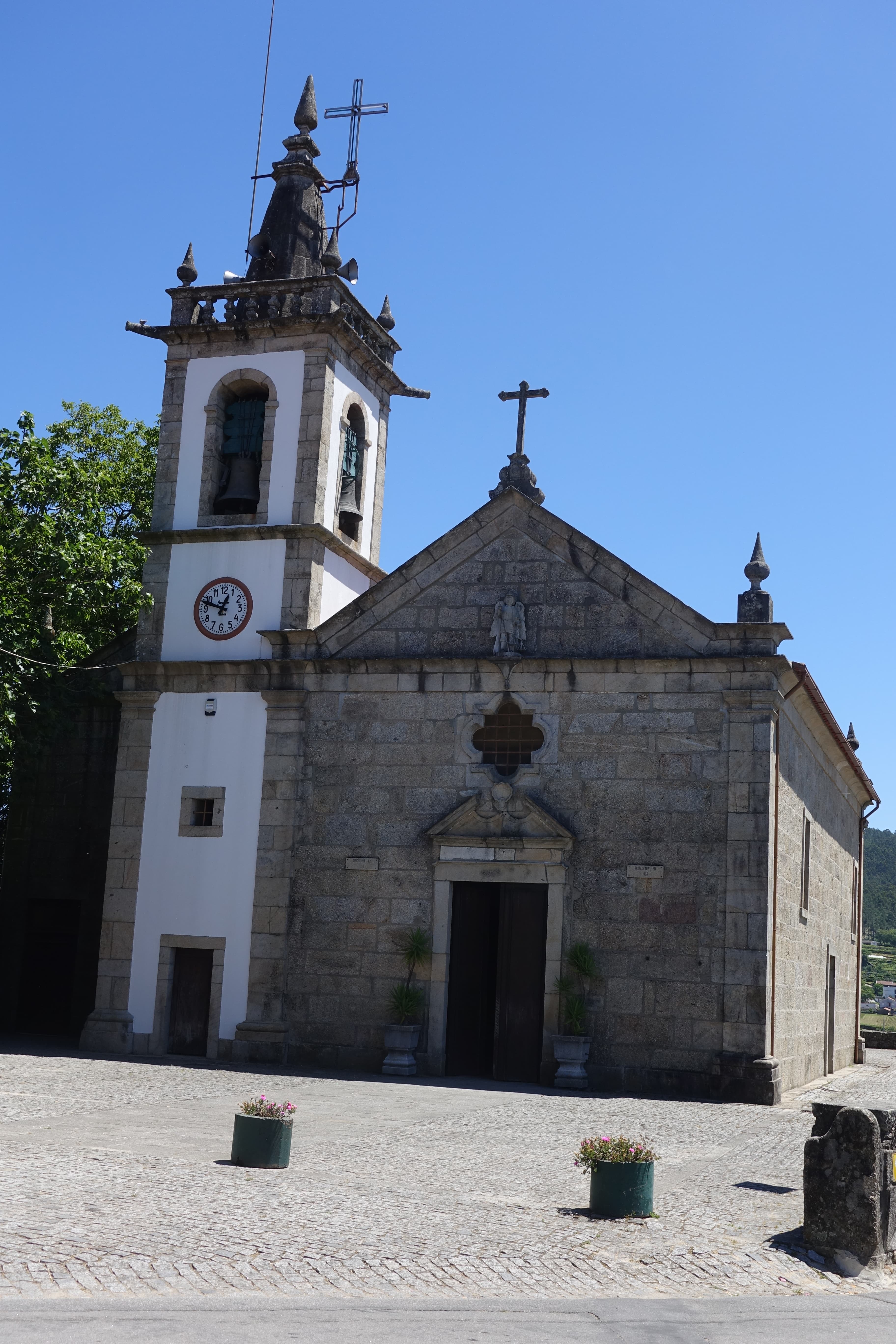Igreja Paroquial de Roriz
