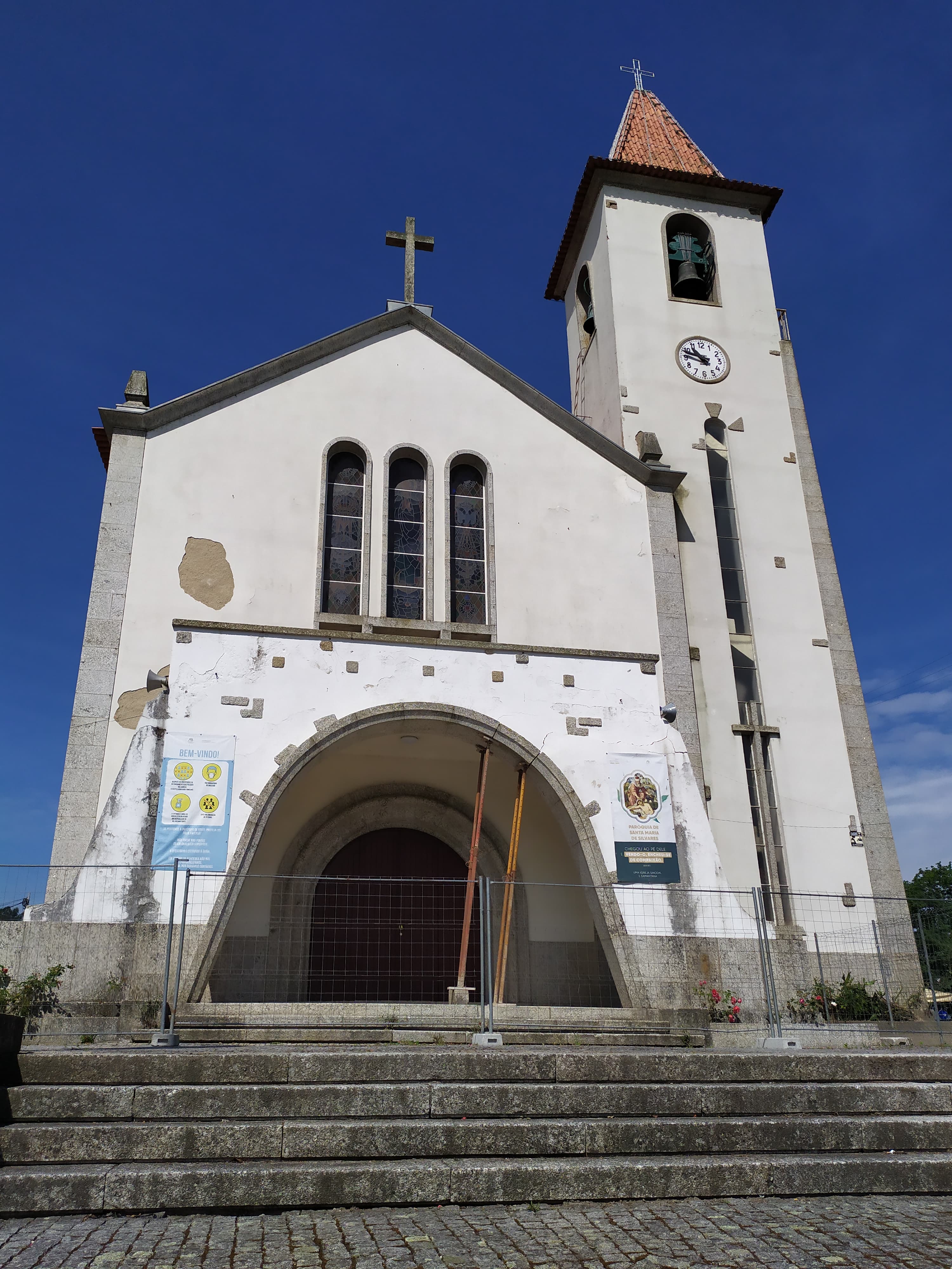 Igreja Paroquial de Silvares