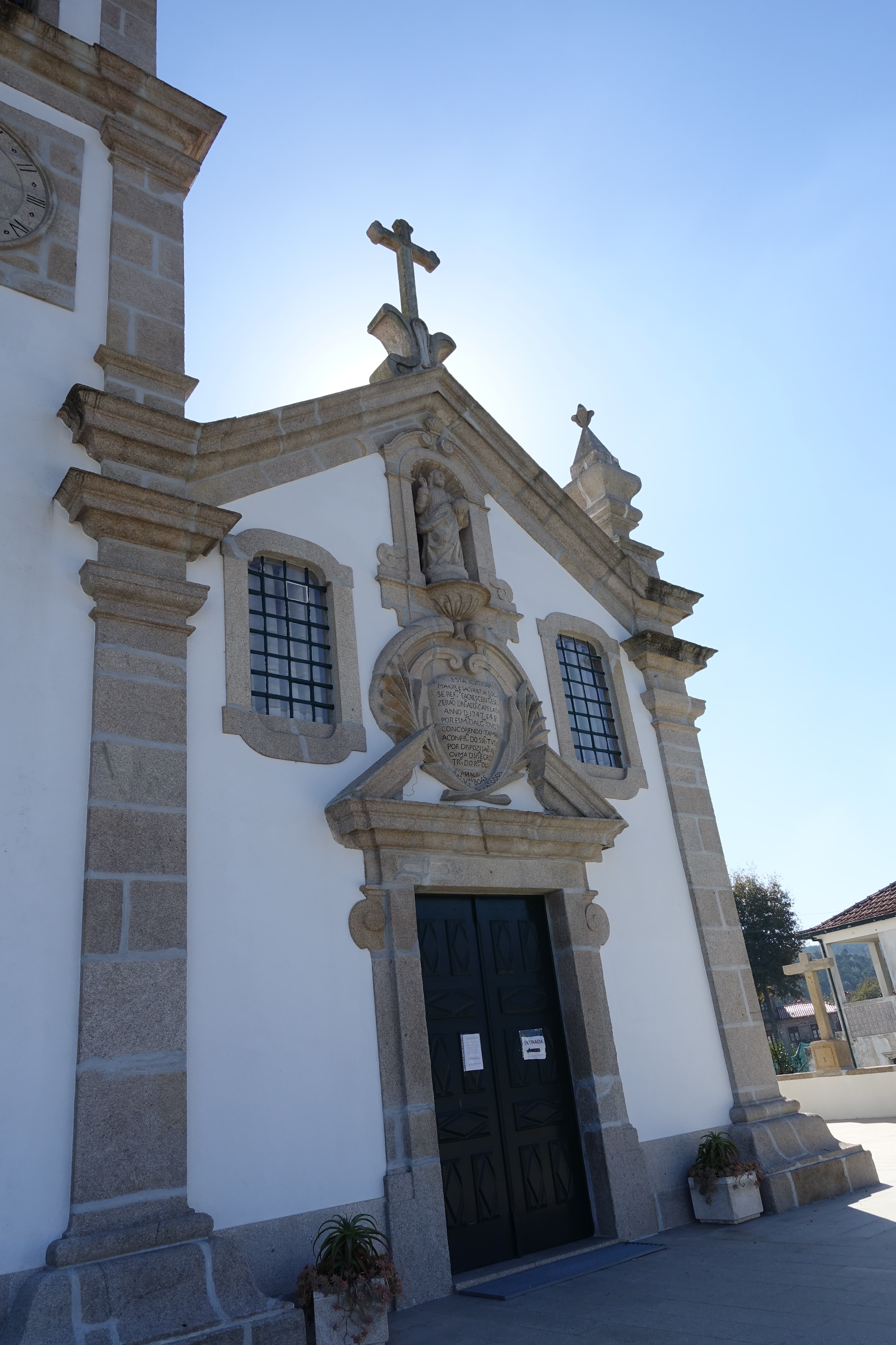 Igreja Paroquial de Silveiros