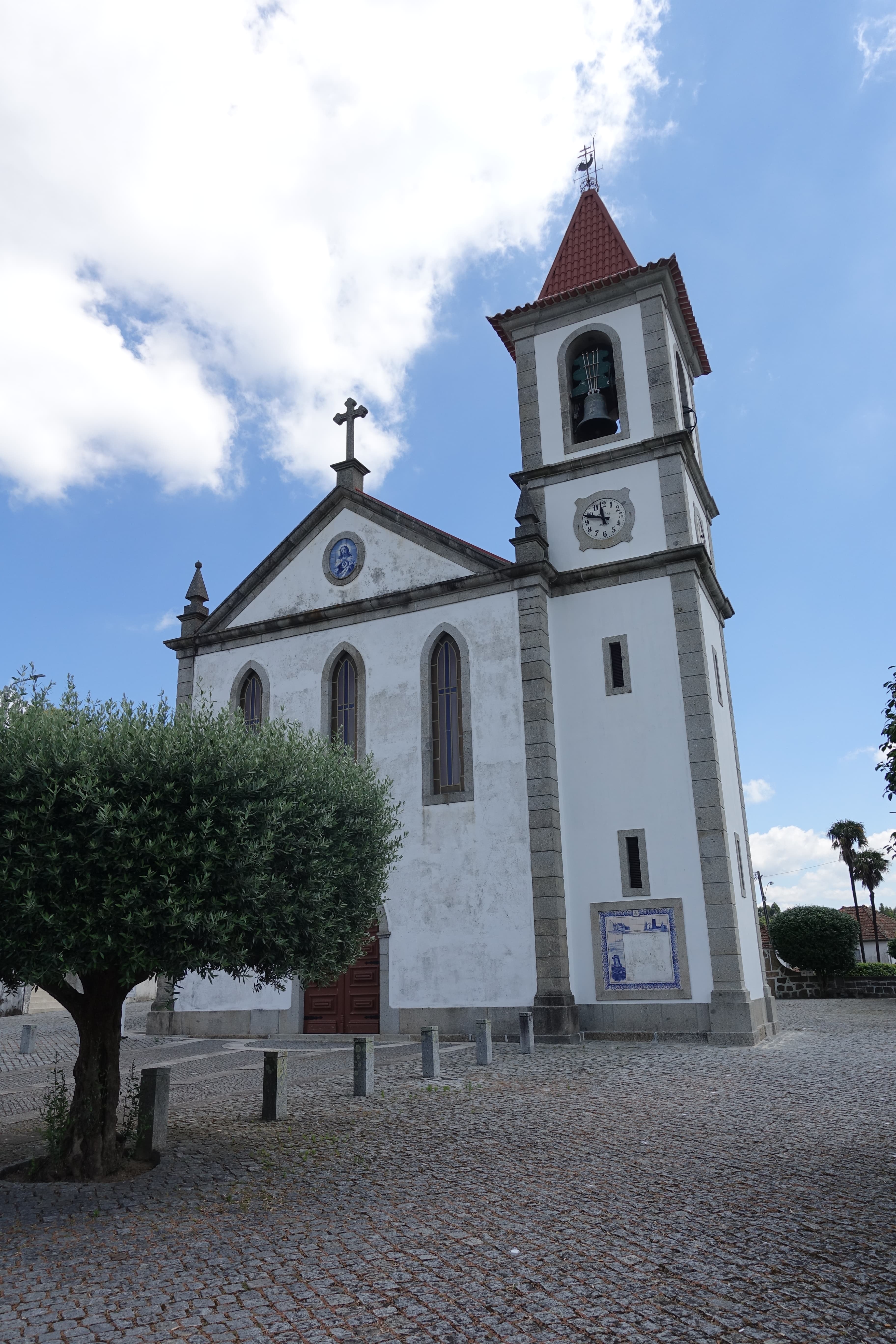 Igreja Paroquial de Vermil