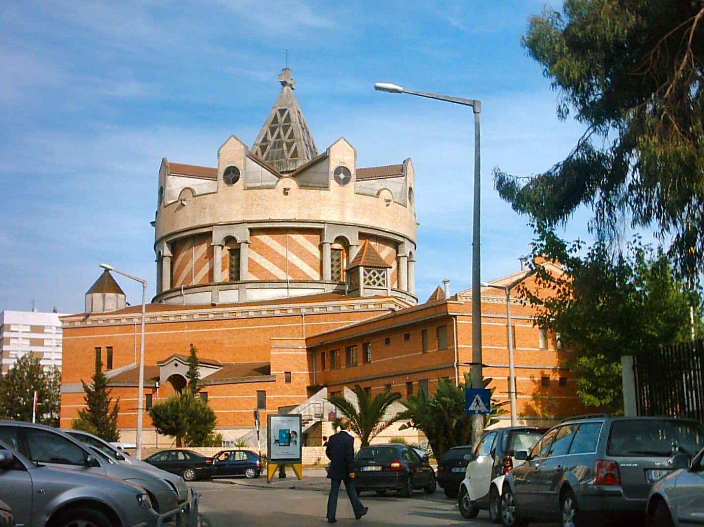 Igreja de Cristo-Rei da Portela