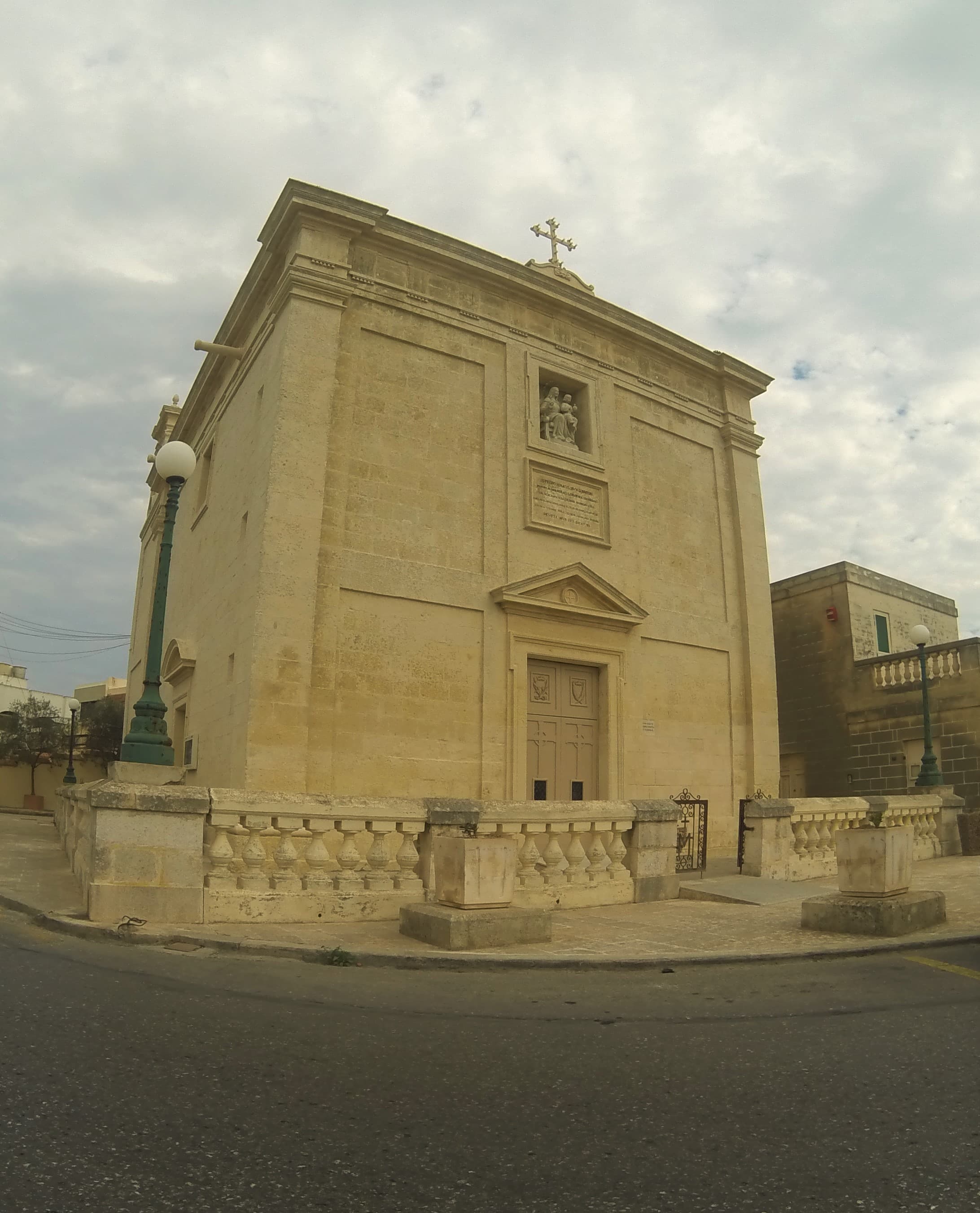 Church of the Assumption, tal-Mirakli